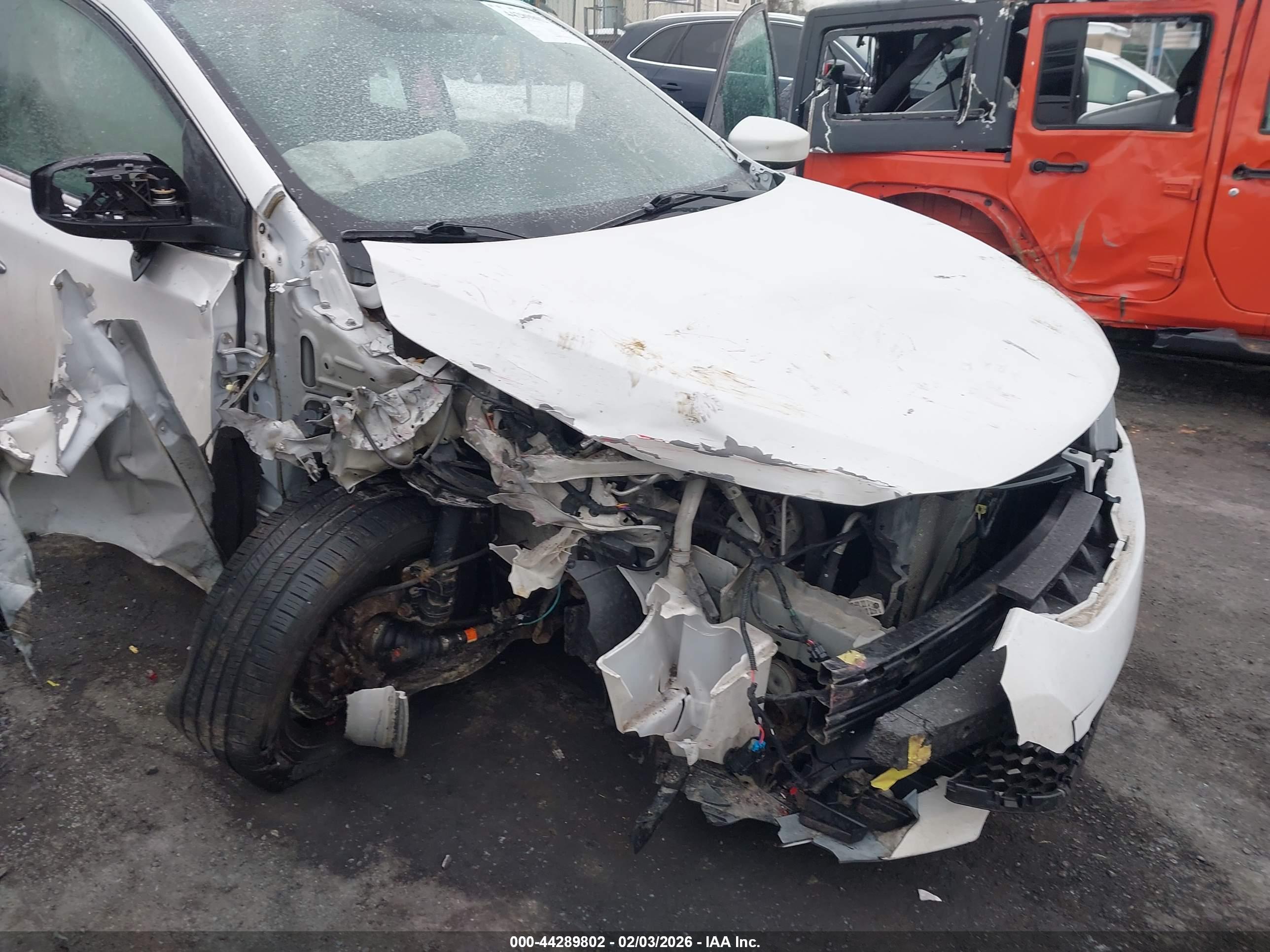 NISSAN SENTRA image 6