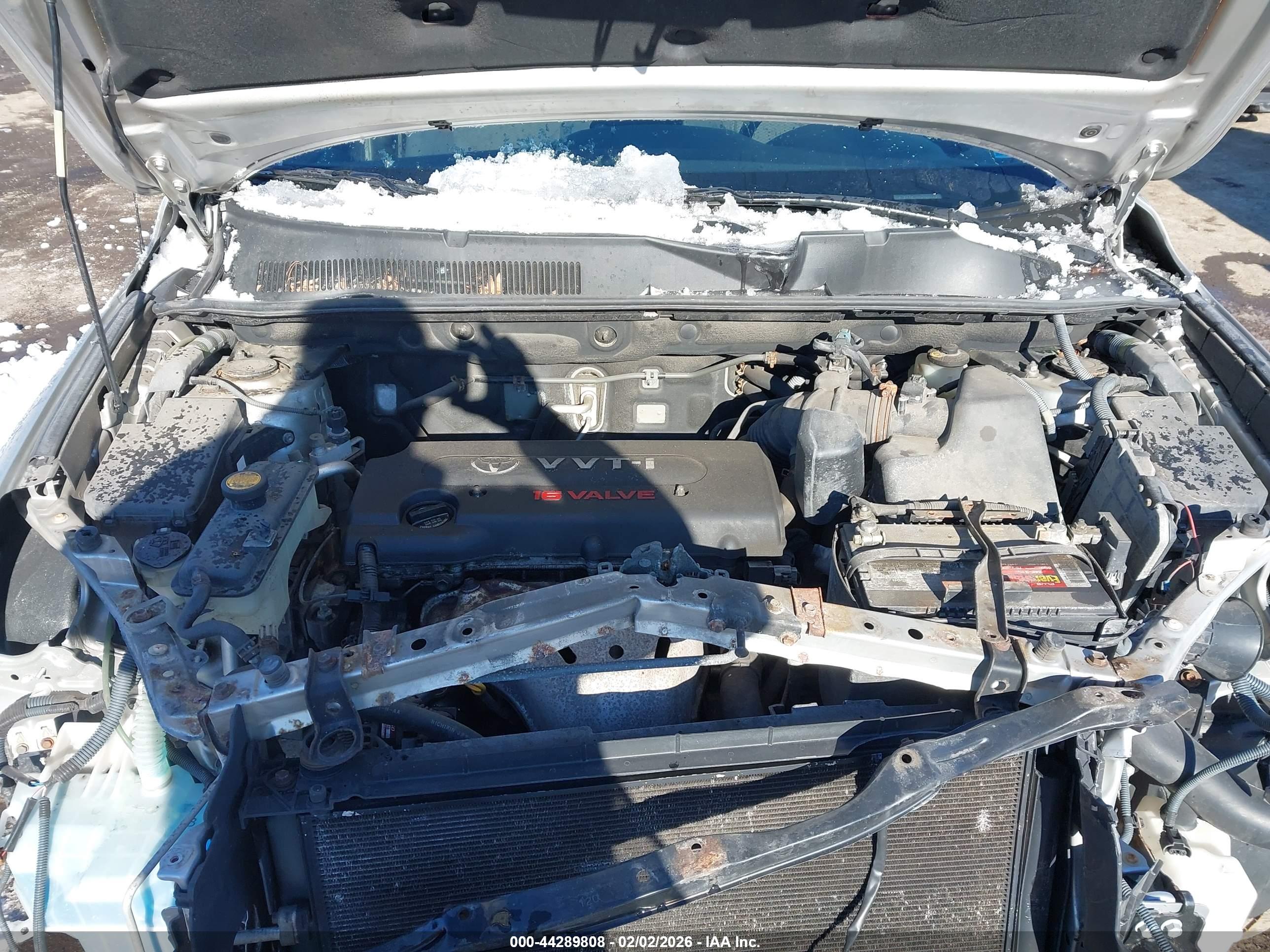 TOYOTA RAV4 image 10