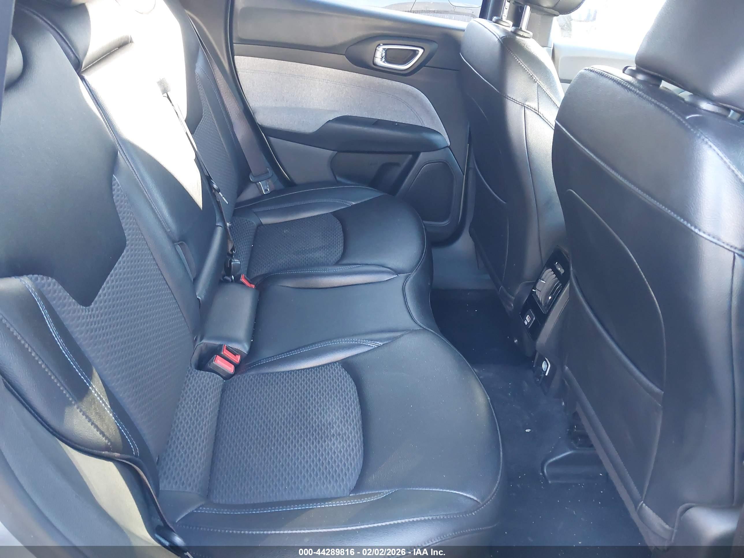 JEEP COMPASS image 8