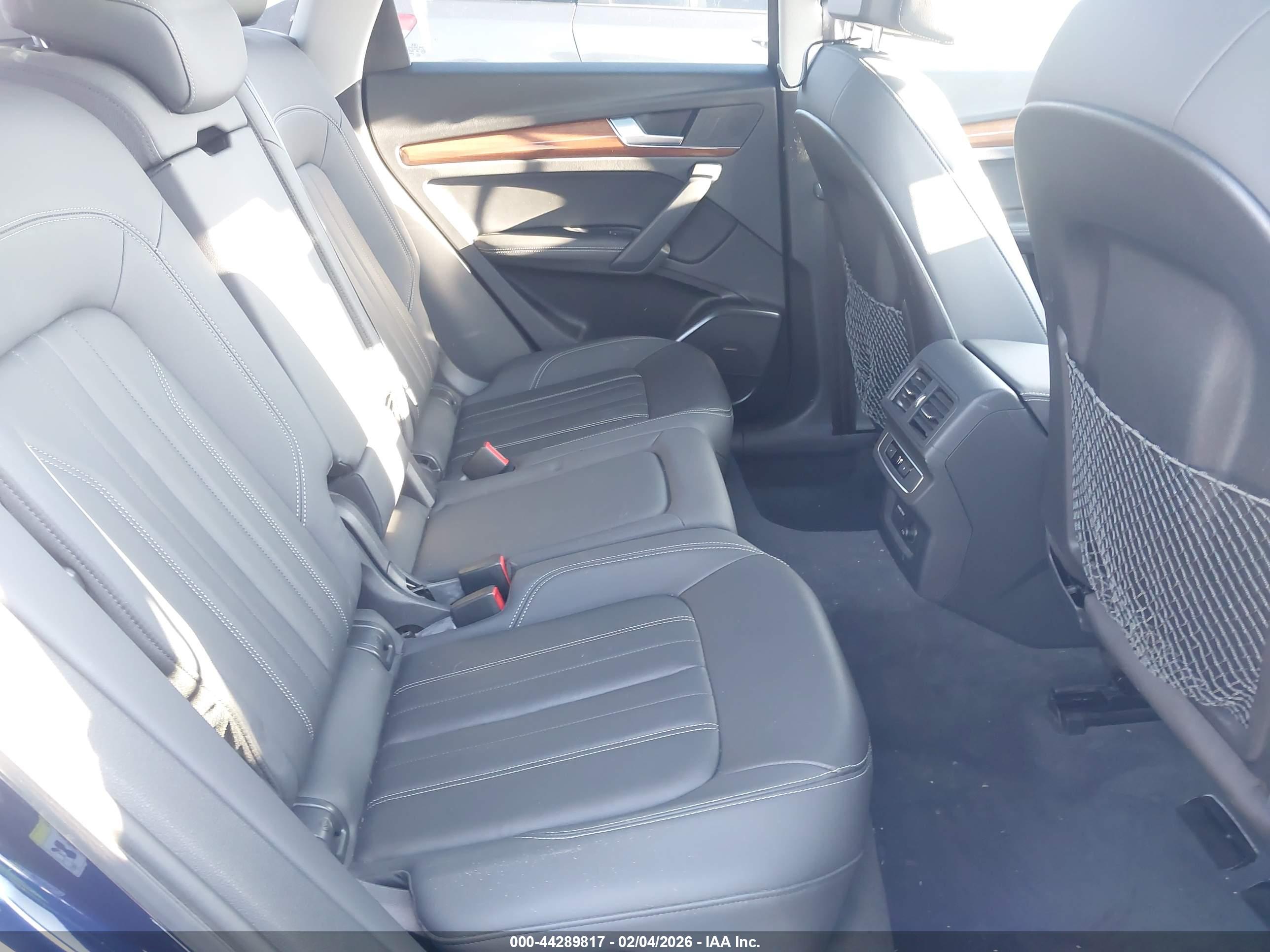 AUDI Q5 image 8