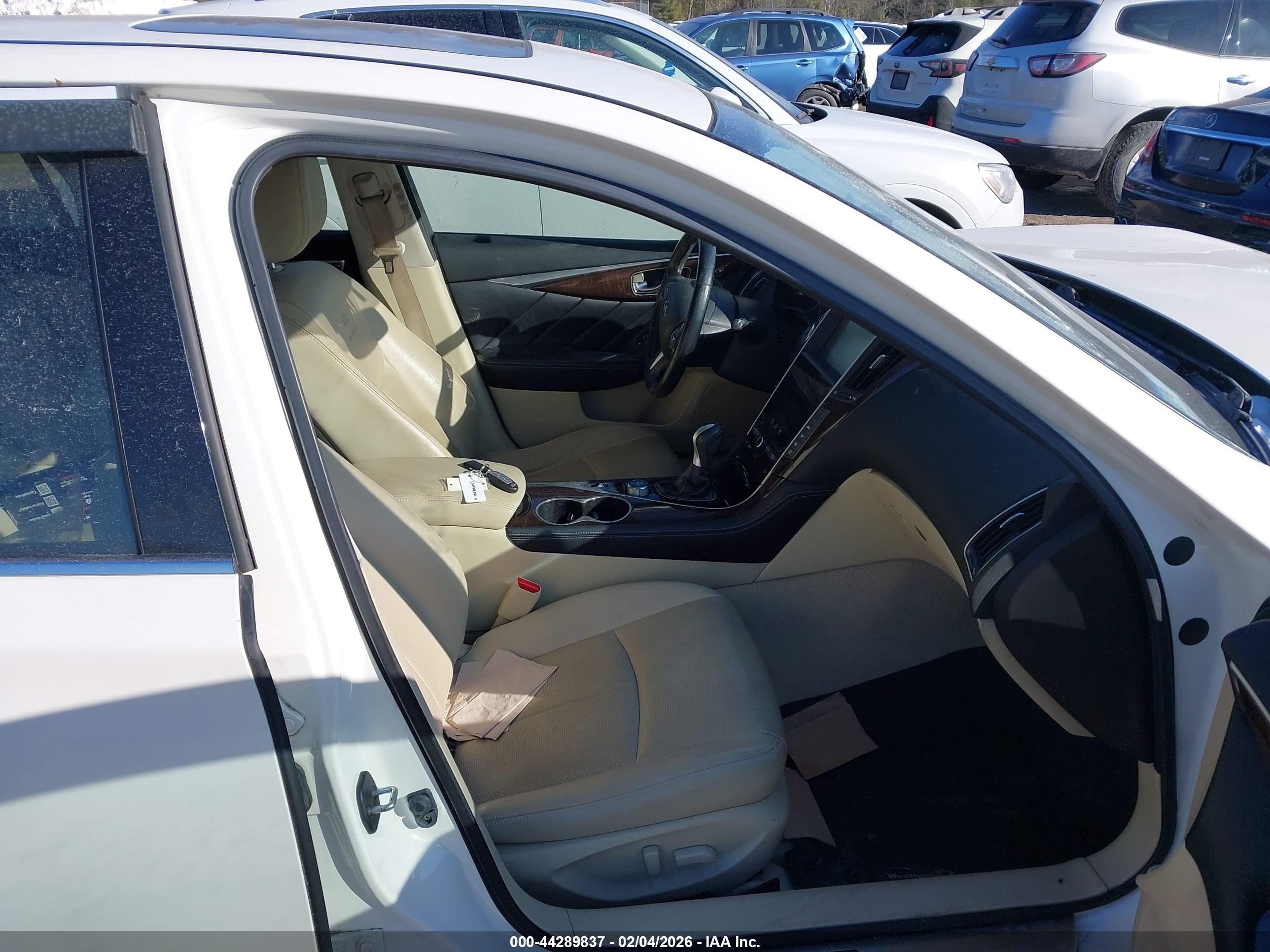 INFINITI Q50 image 5