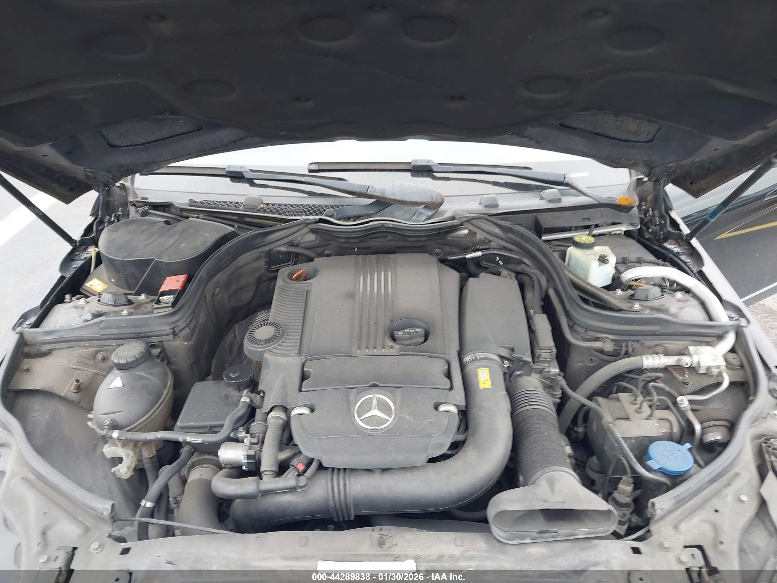 MERCEDES-BENZ C image 10