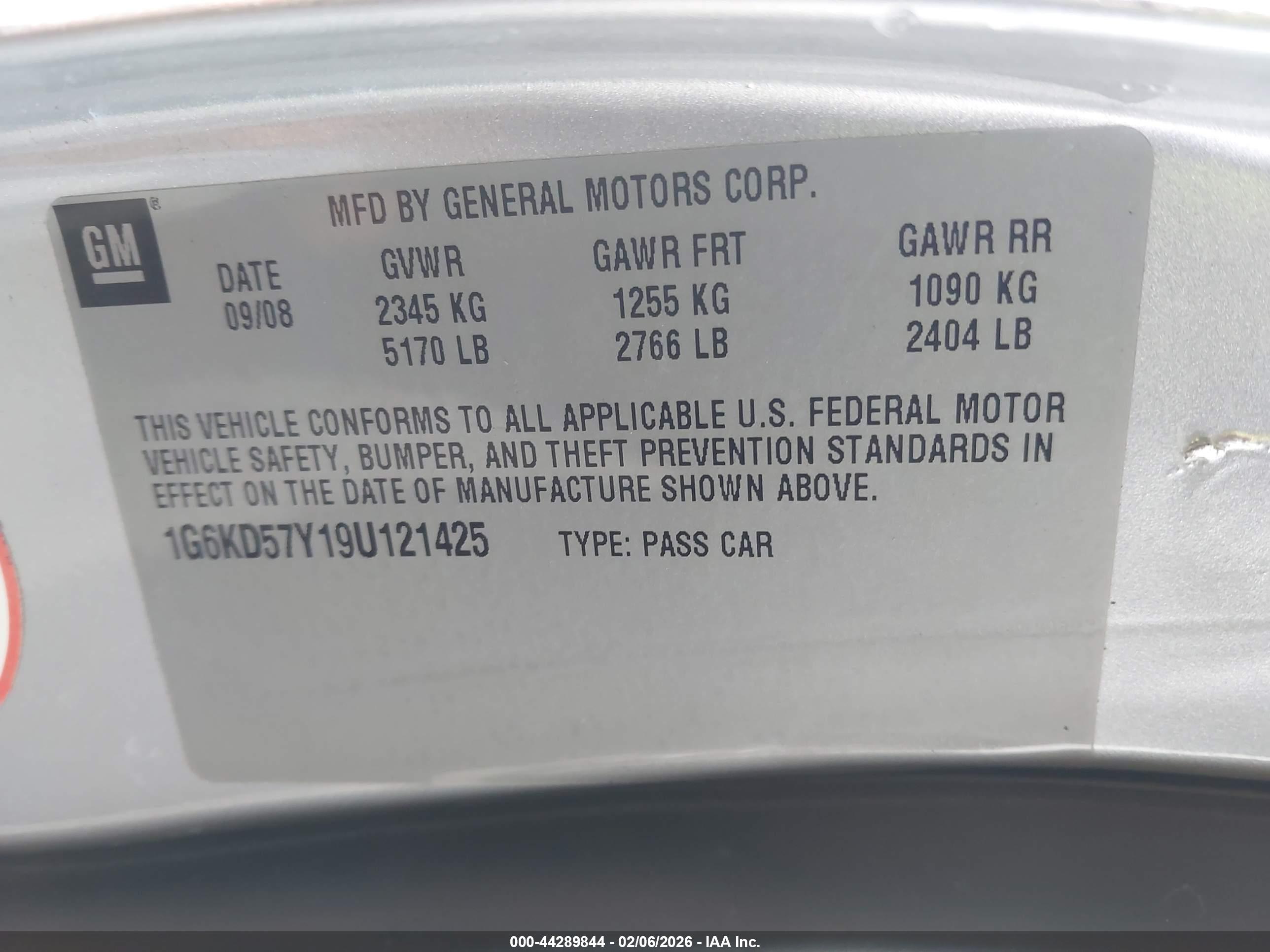 CADILLAC DTS image 9
