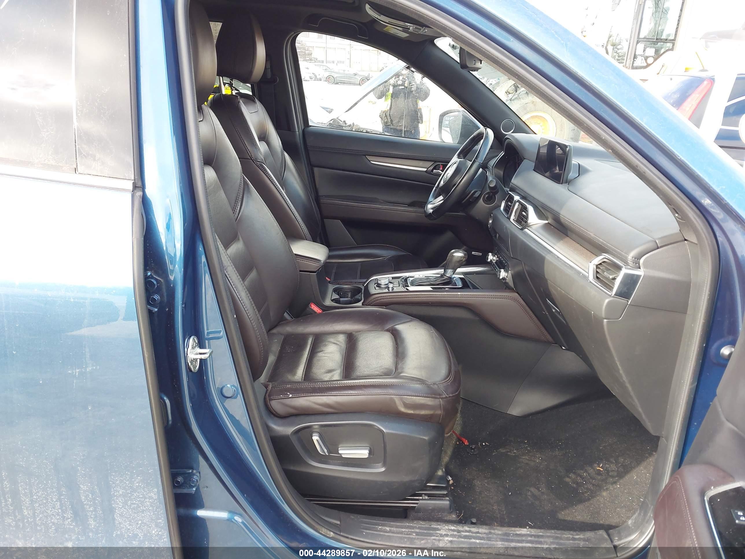 MAZDA CX-5 image 5