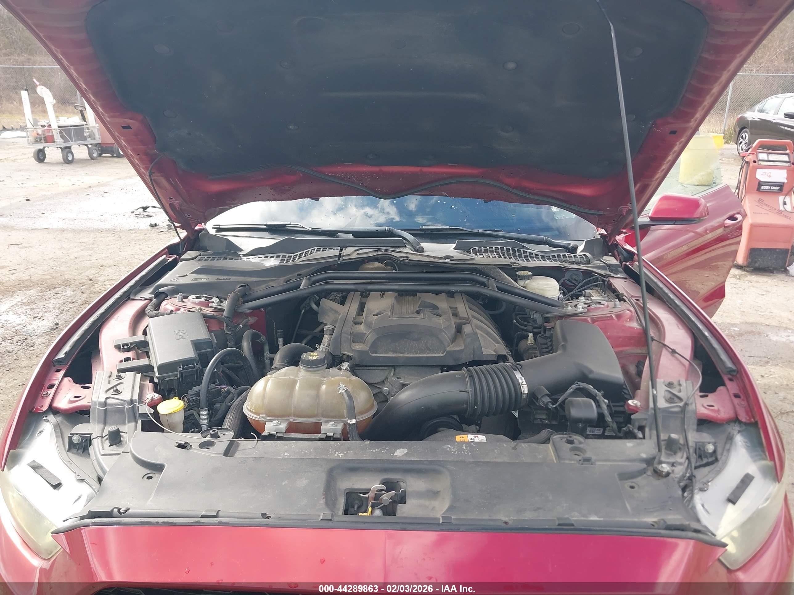 FORD MUSTANG image 10