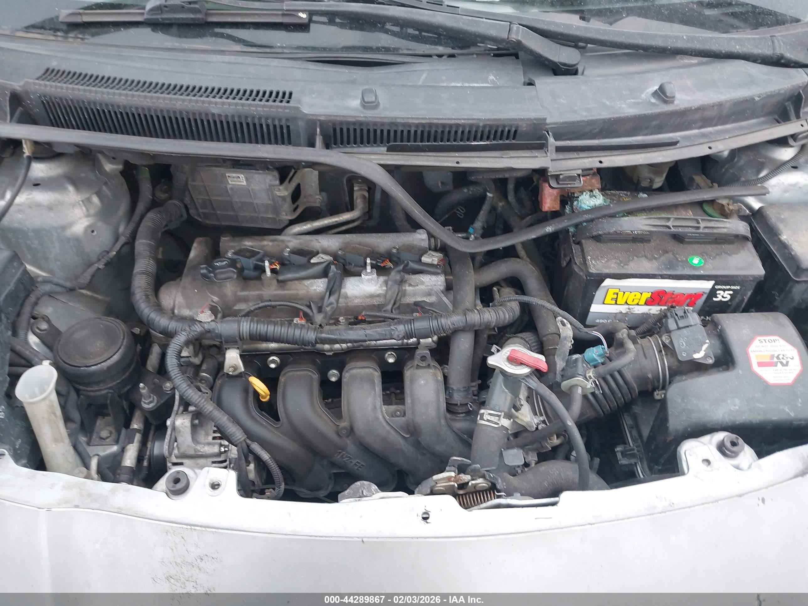 TOYOTA YARIS image 10