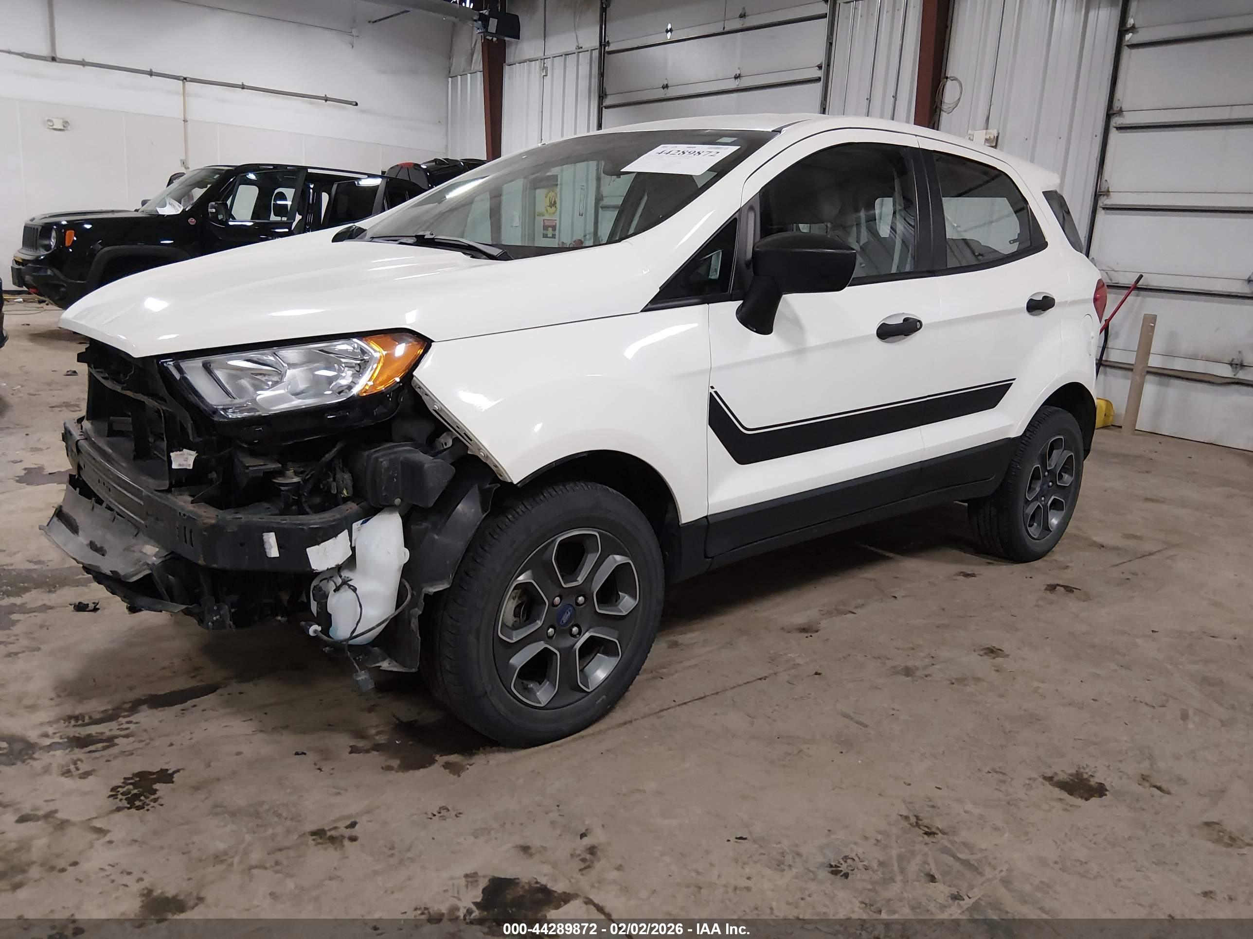 FORD ECOSPORT image 2