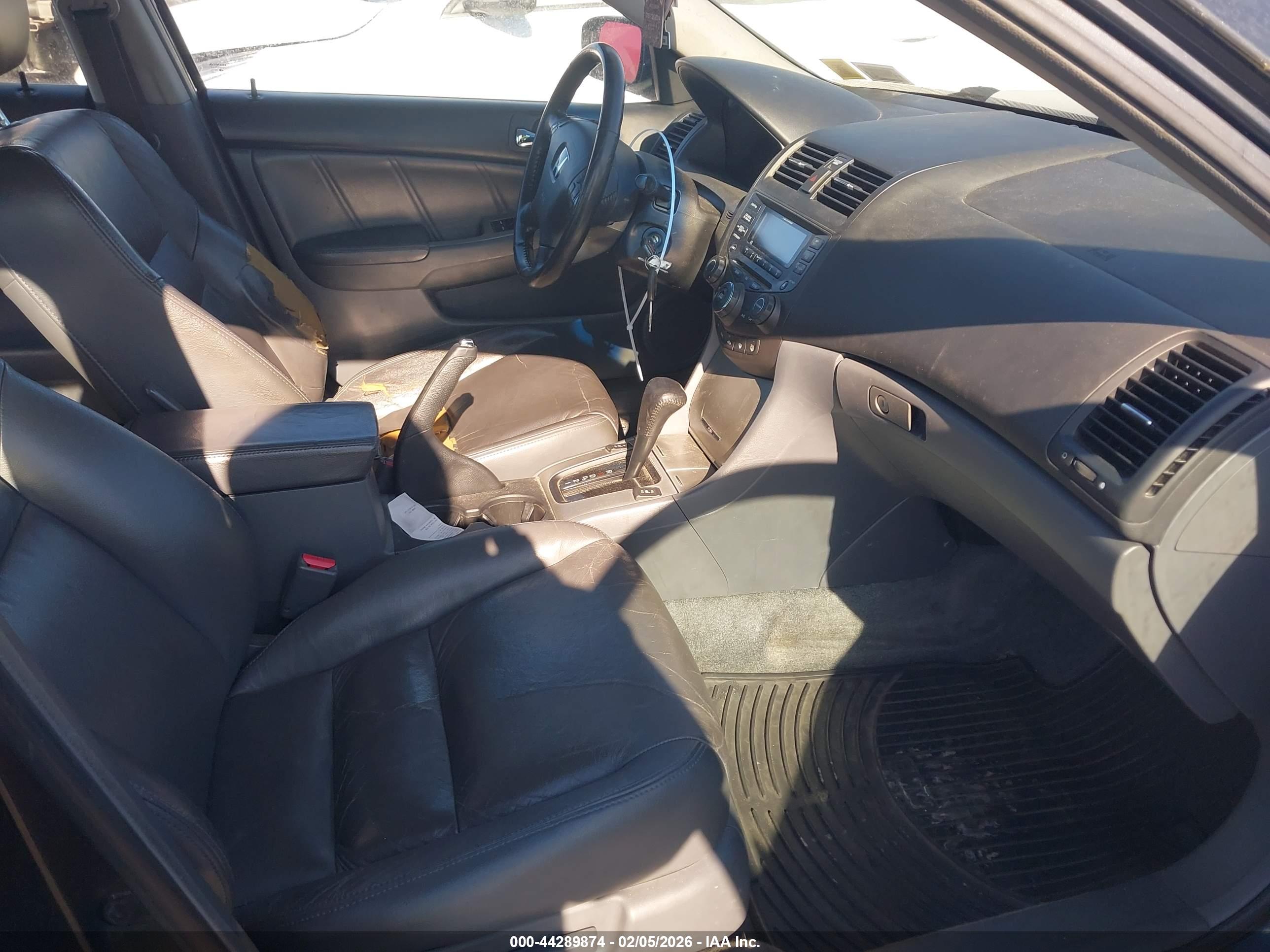 HONDA ACCORD image 5