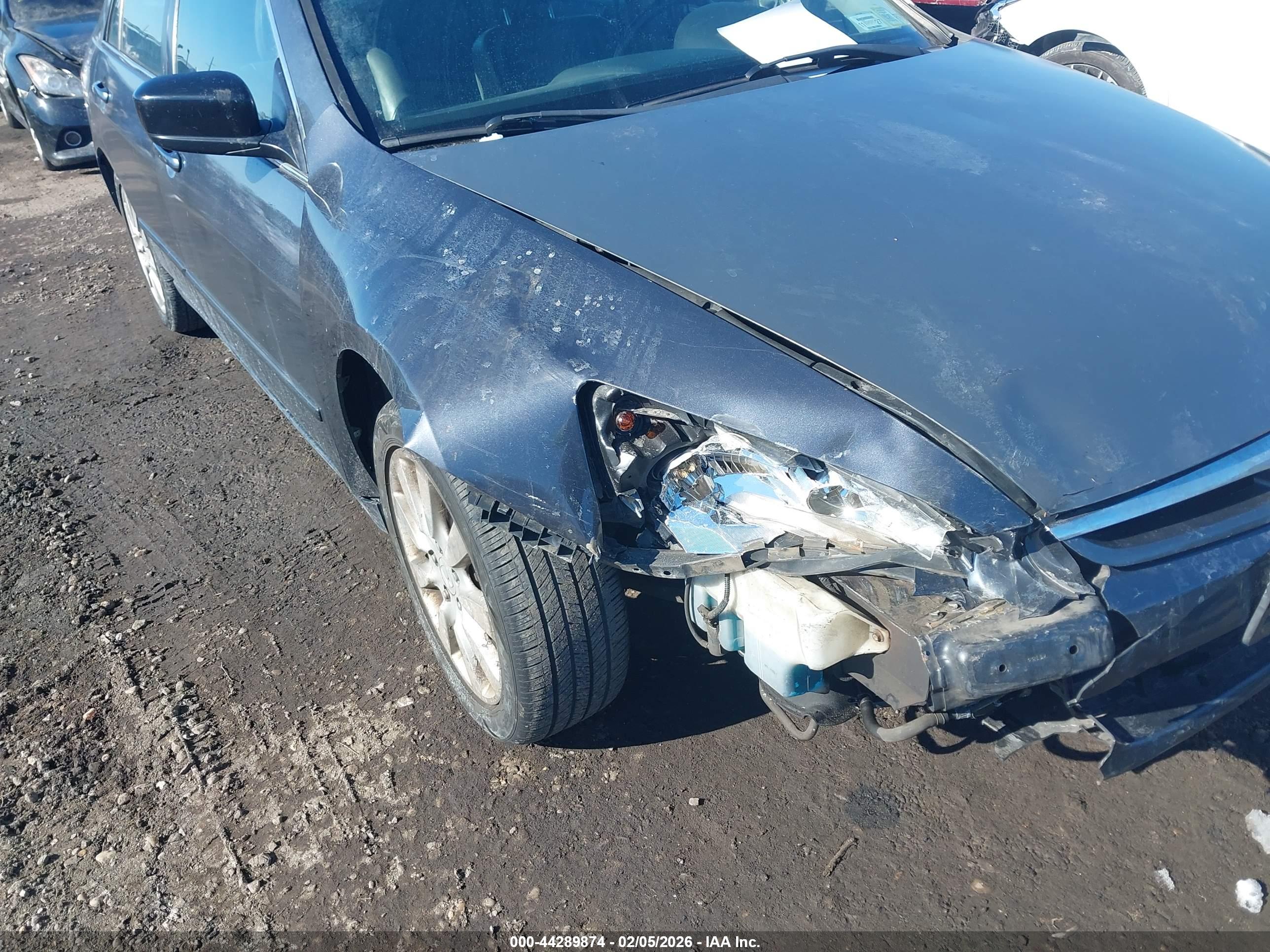 HONDA ACCORD image 6