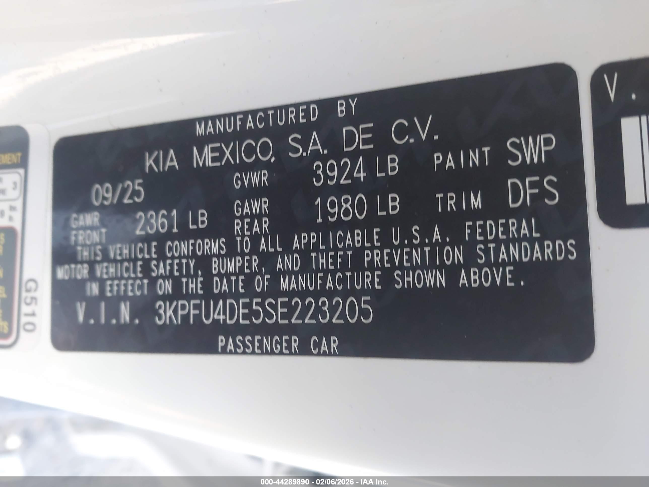 KIA K4 image 9