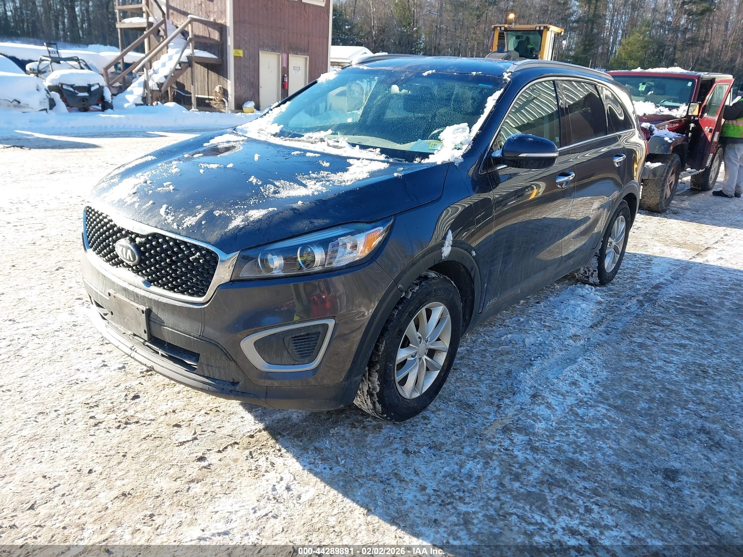 KIA SORENTO image 2