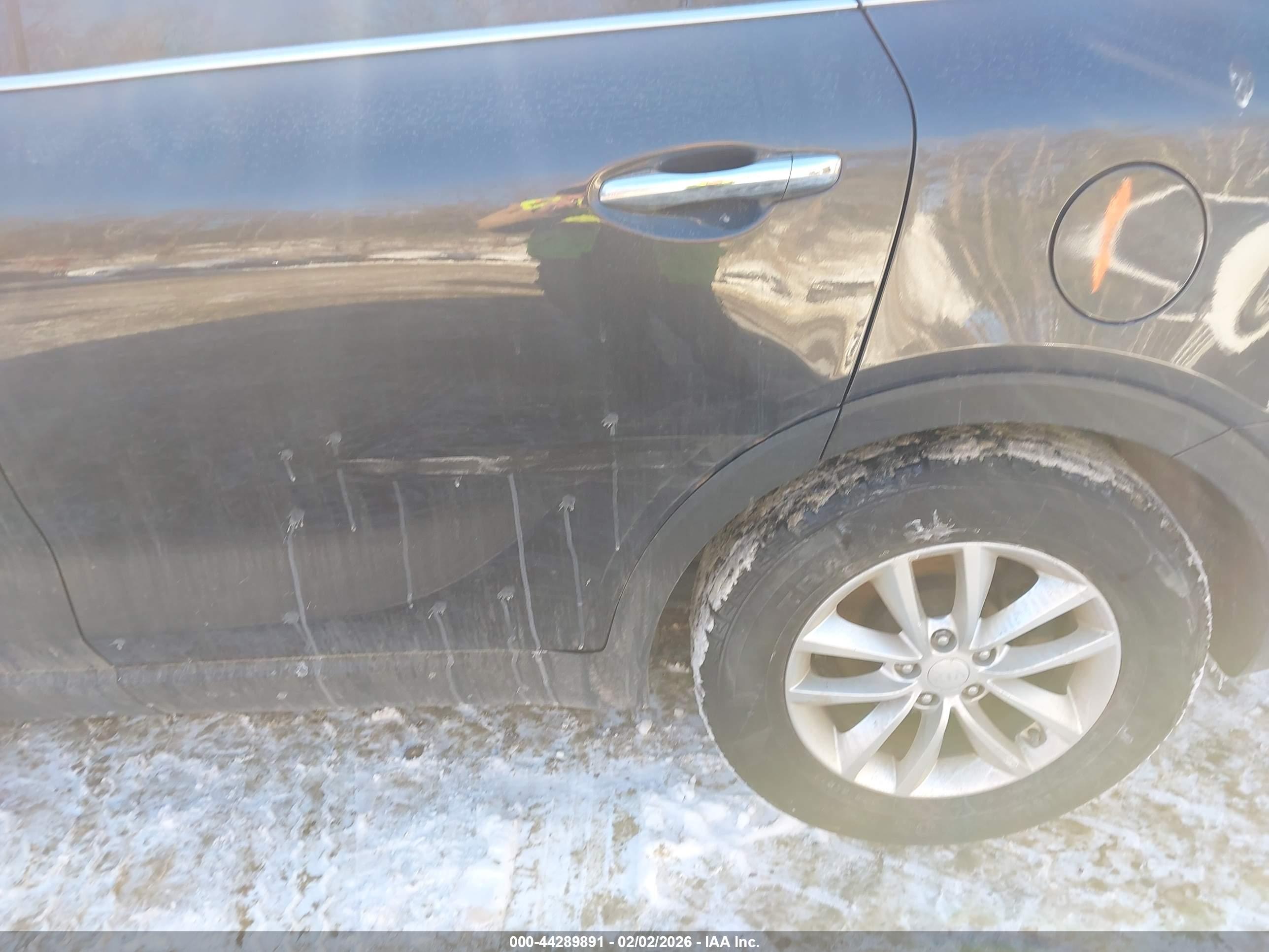 KIA SORENTO image 6