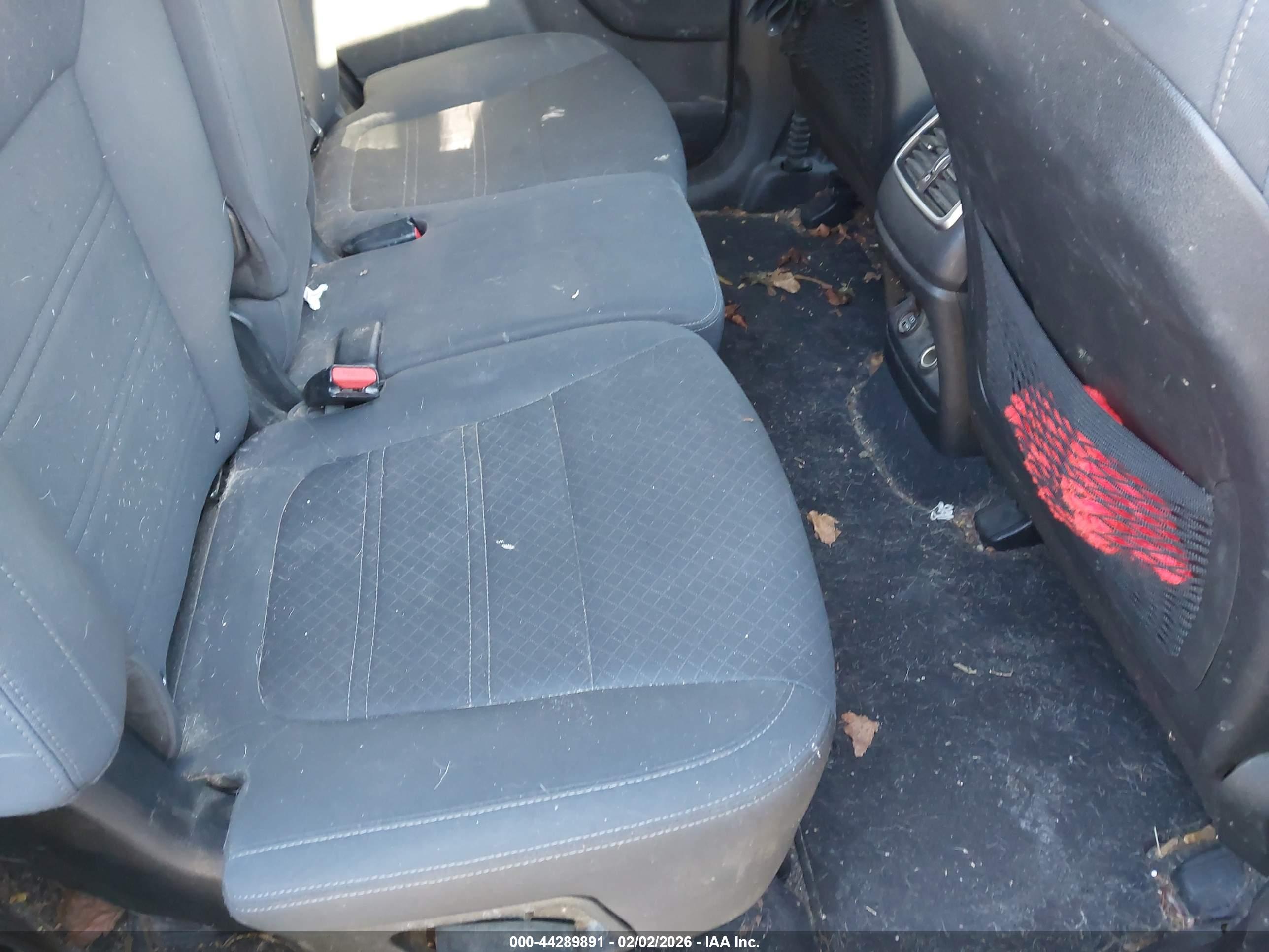 KIA SORENTO image 8