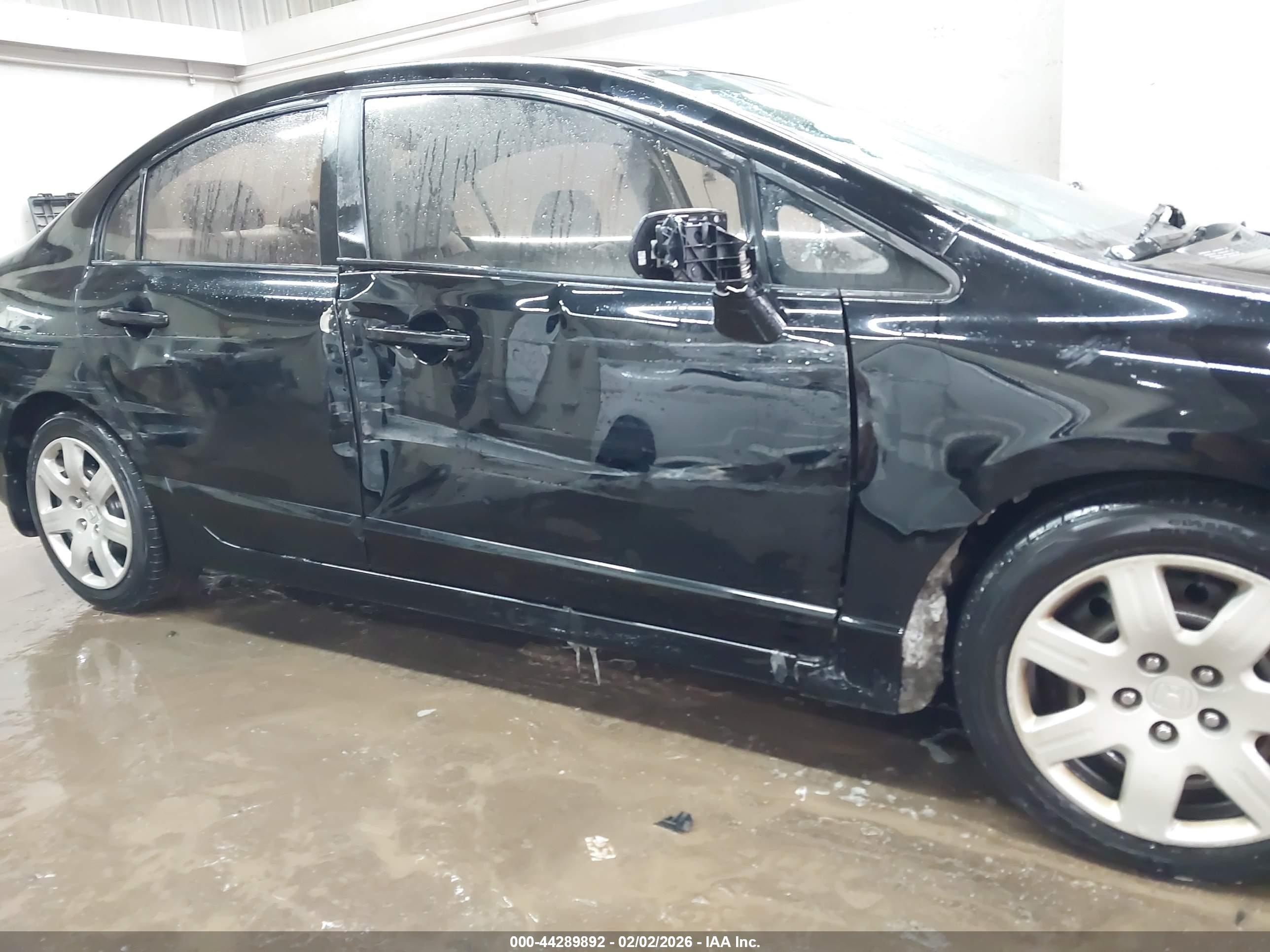 HONDA CIVIC image 6