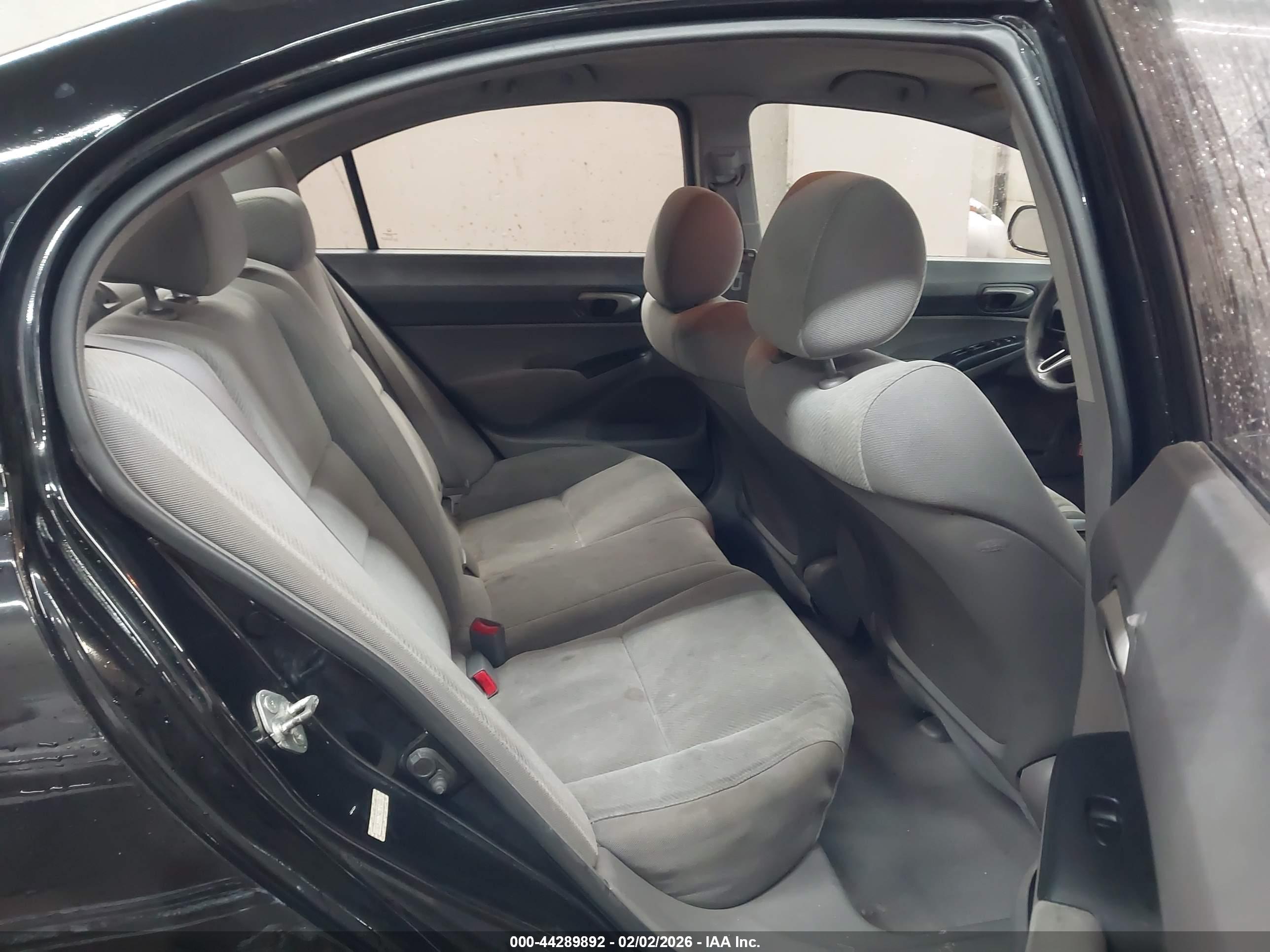 HONDA CIVIC image 8
