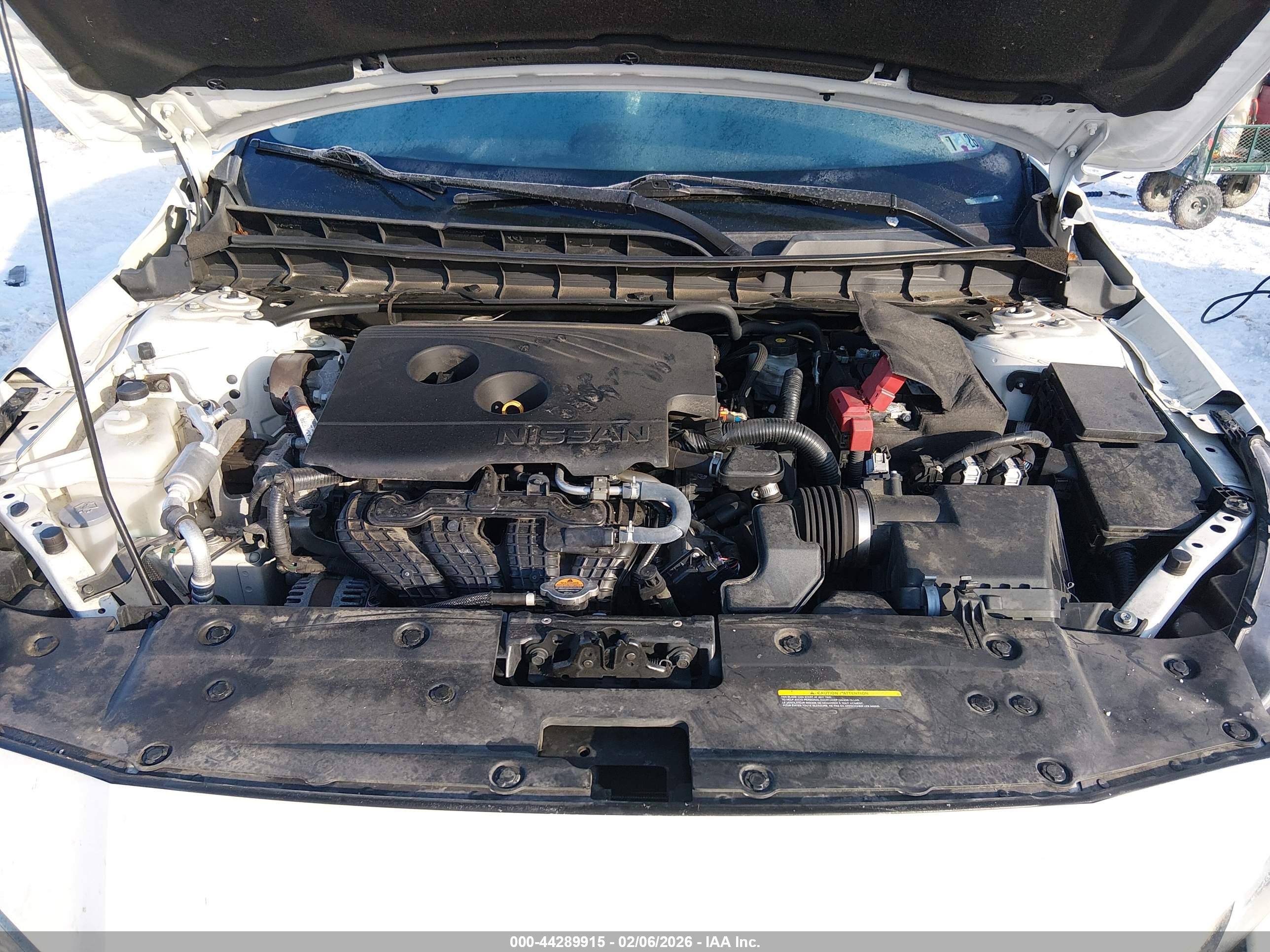 NISSAN ALTIMA image 10