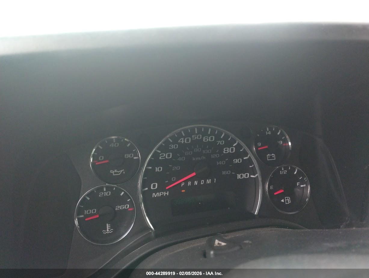 GMC SAVANA image 6