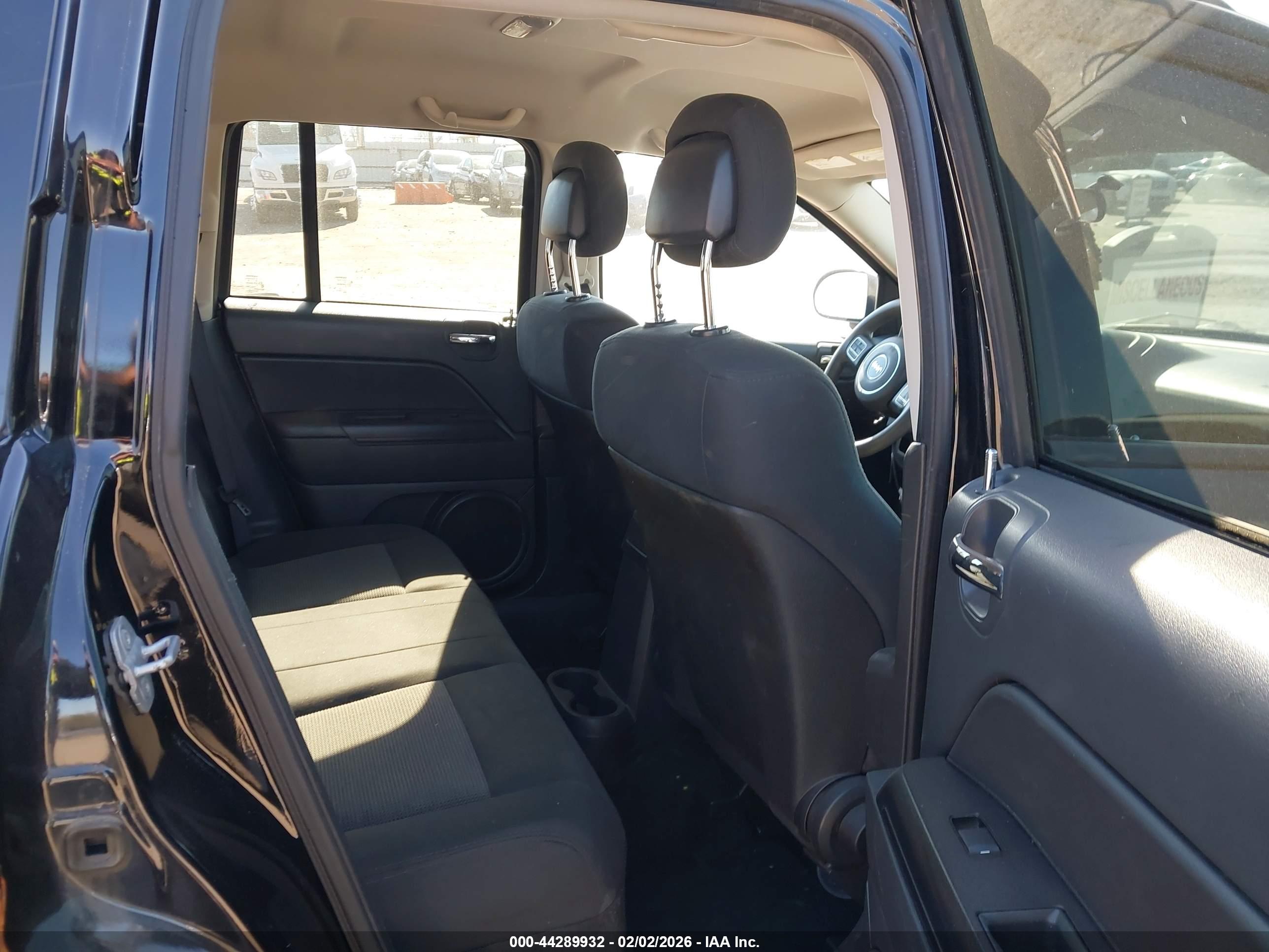 JEEP COMPASS image 8
