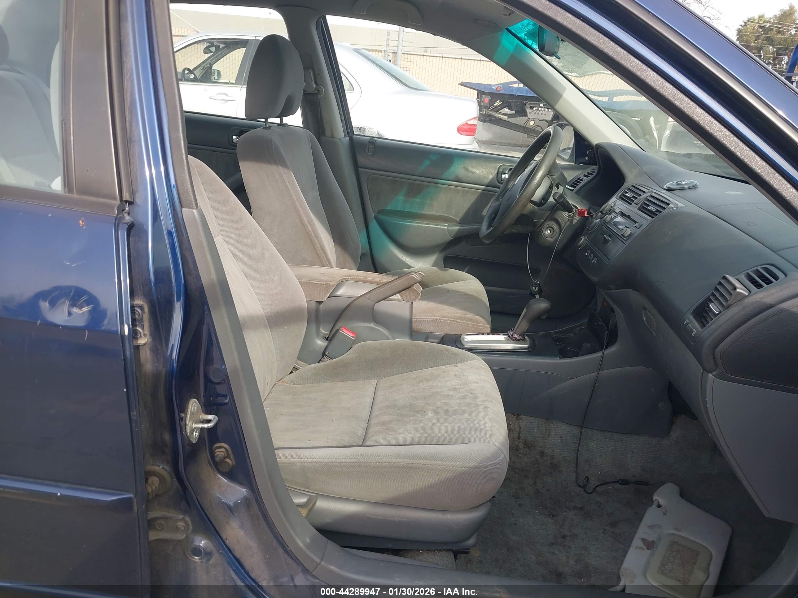 HONDA CIVIC image 5