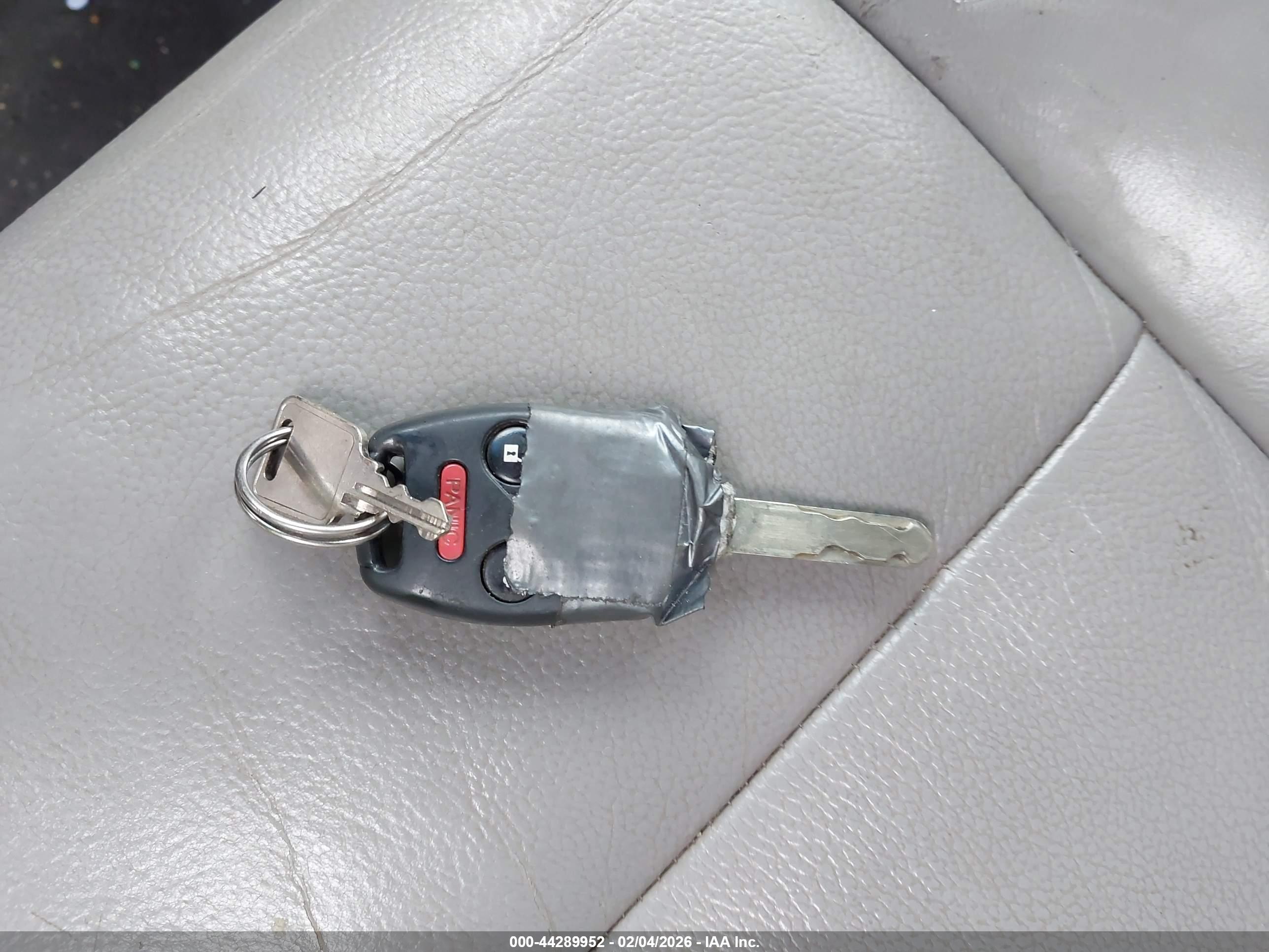 HONDA PILOT image 11
