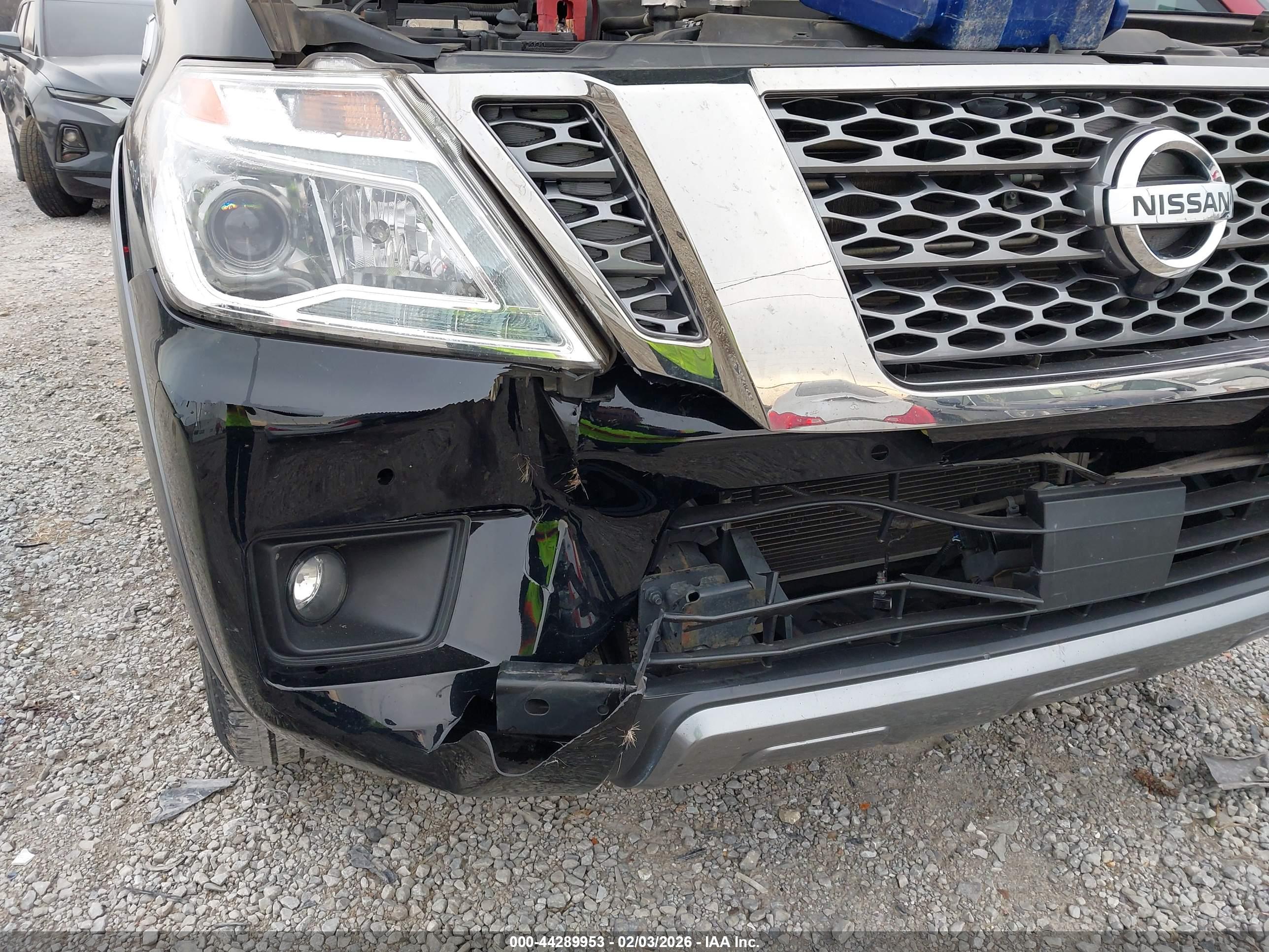 NISSAN ARMADA image 6