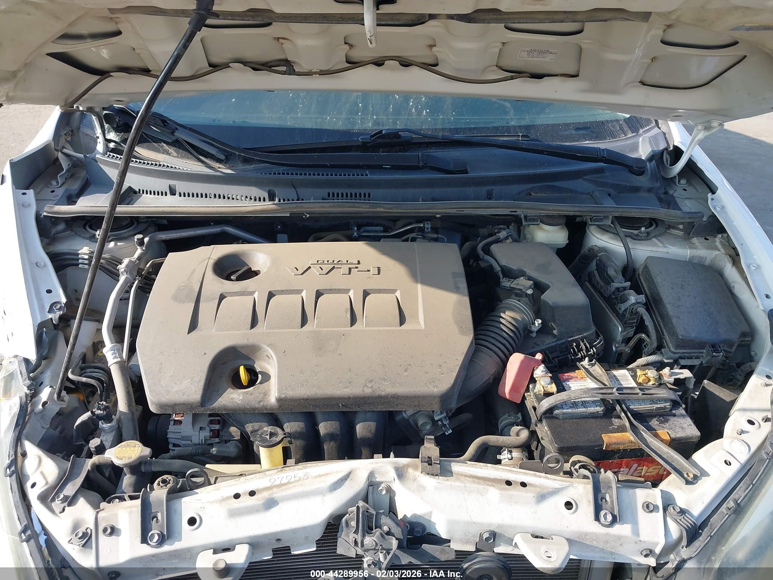 TOYOTA COROLLA image 10