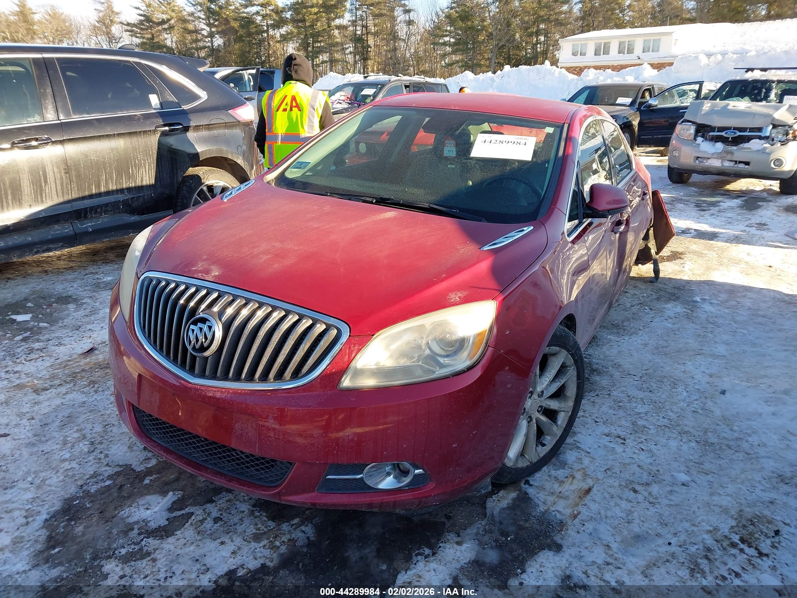 BUICK VERANO image 2