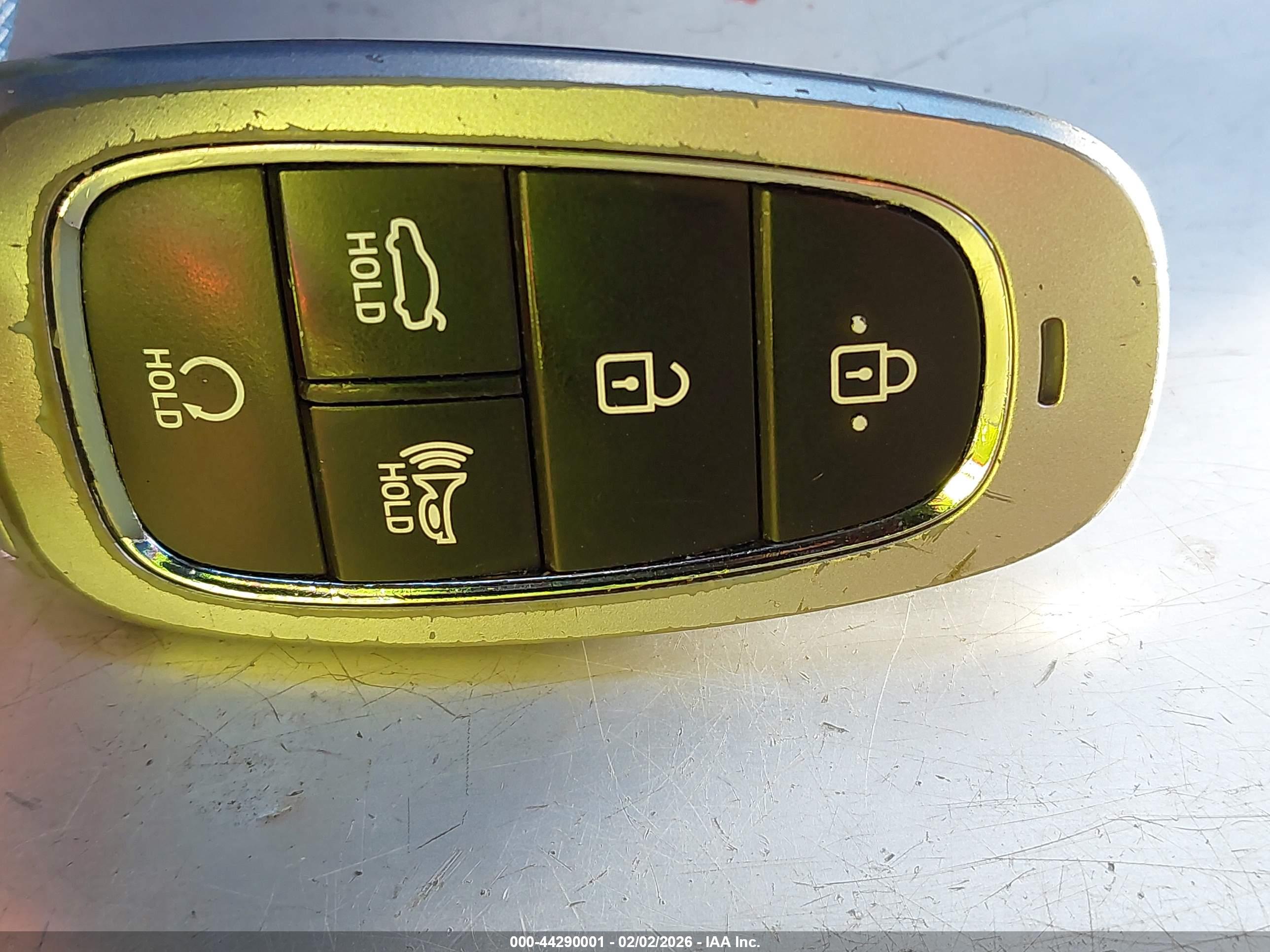 HYUNDAI SONATA image 11