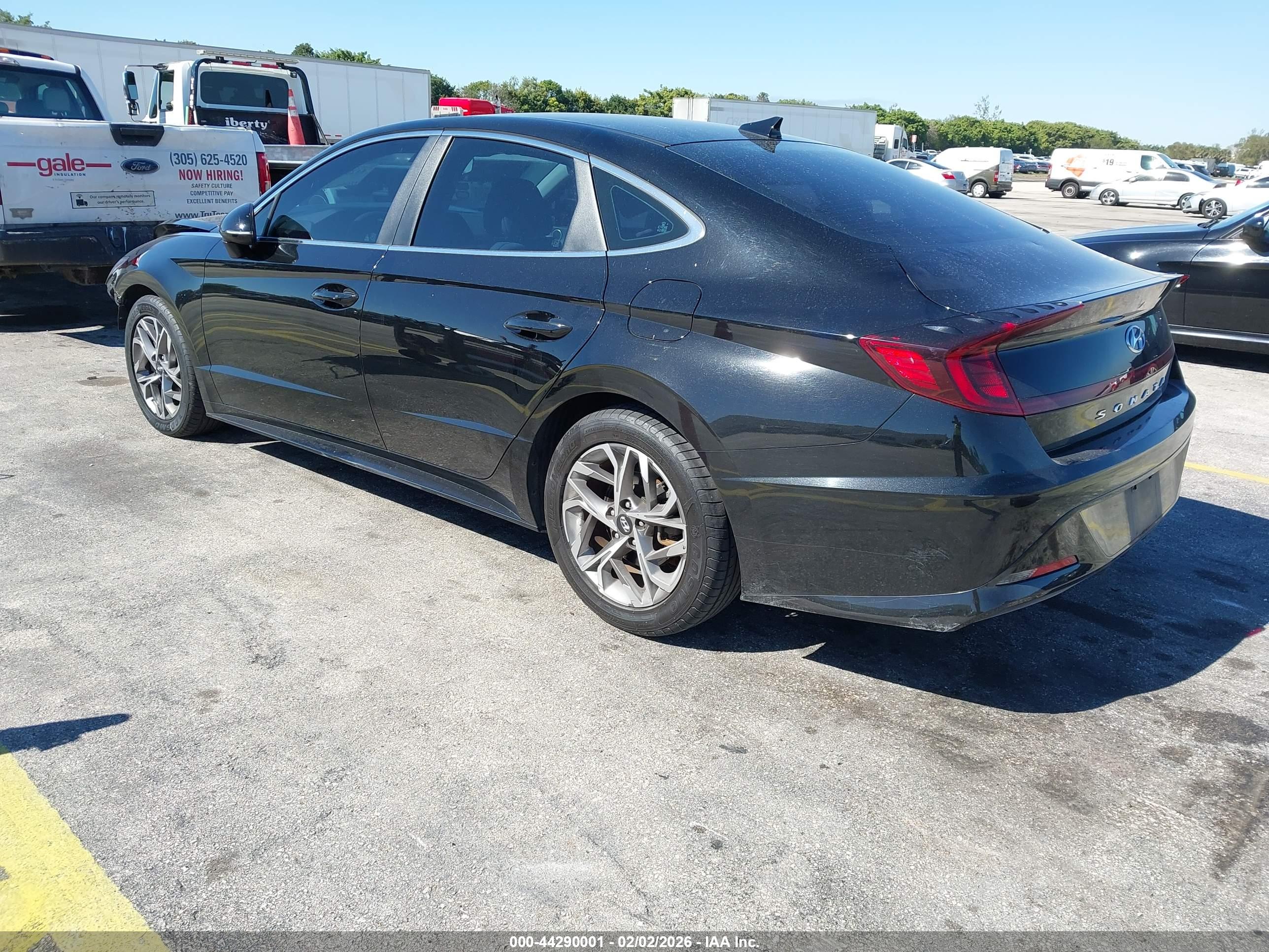 HYUNDAI SONATA image 3