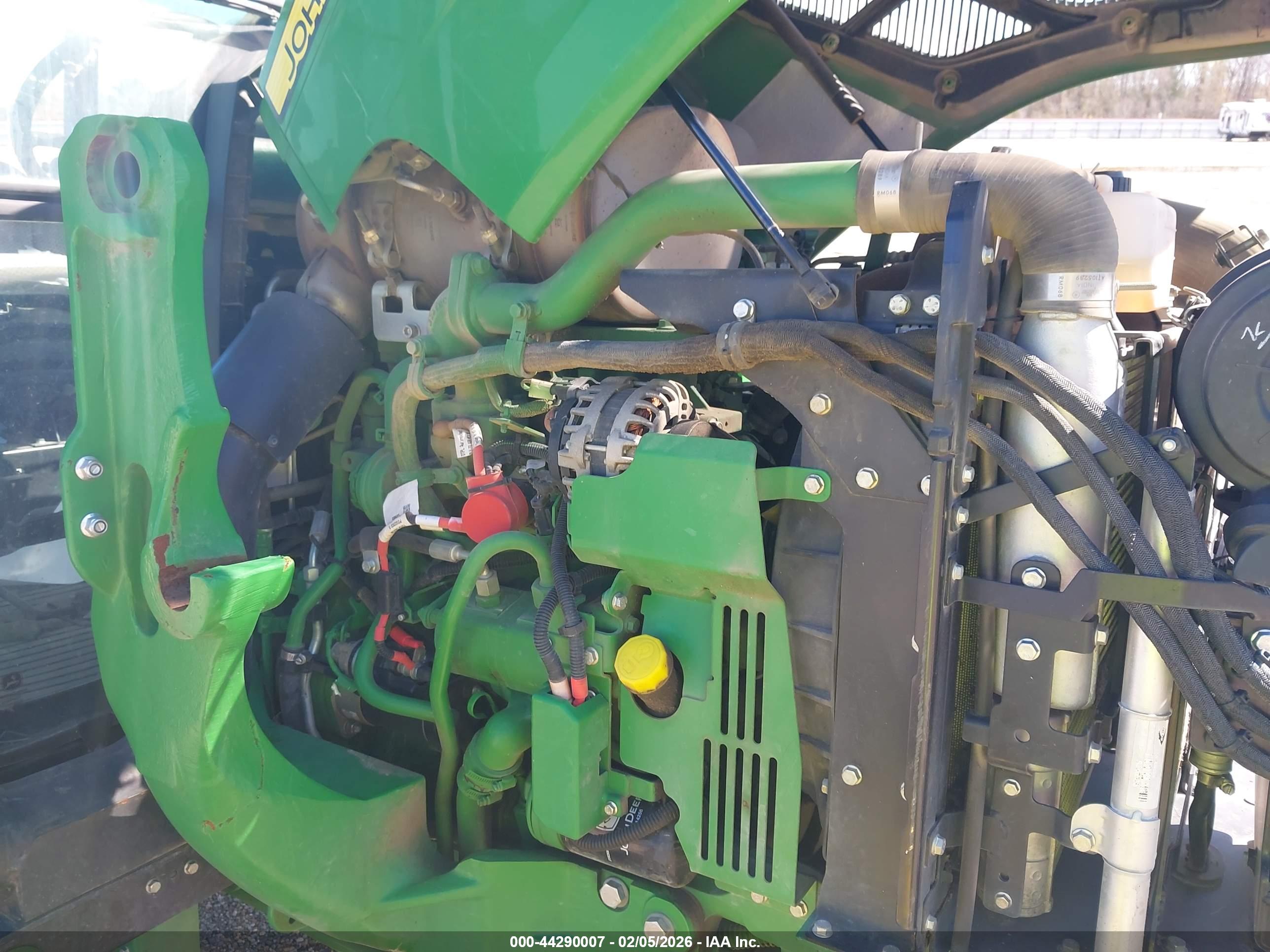 JOHN DEERE image 10