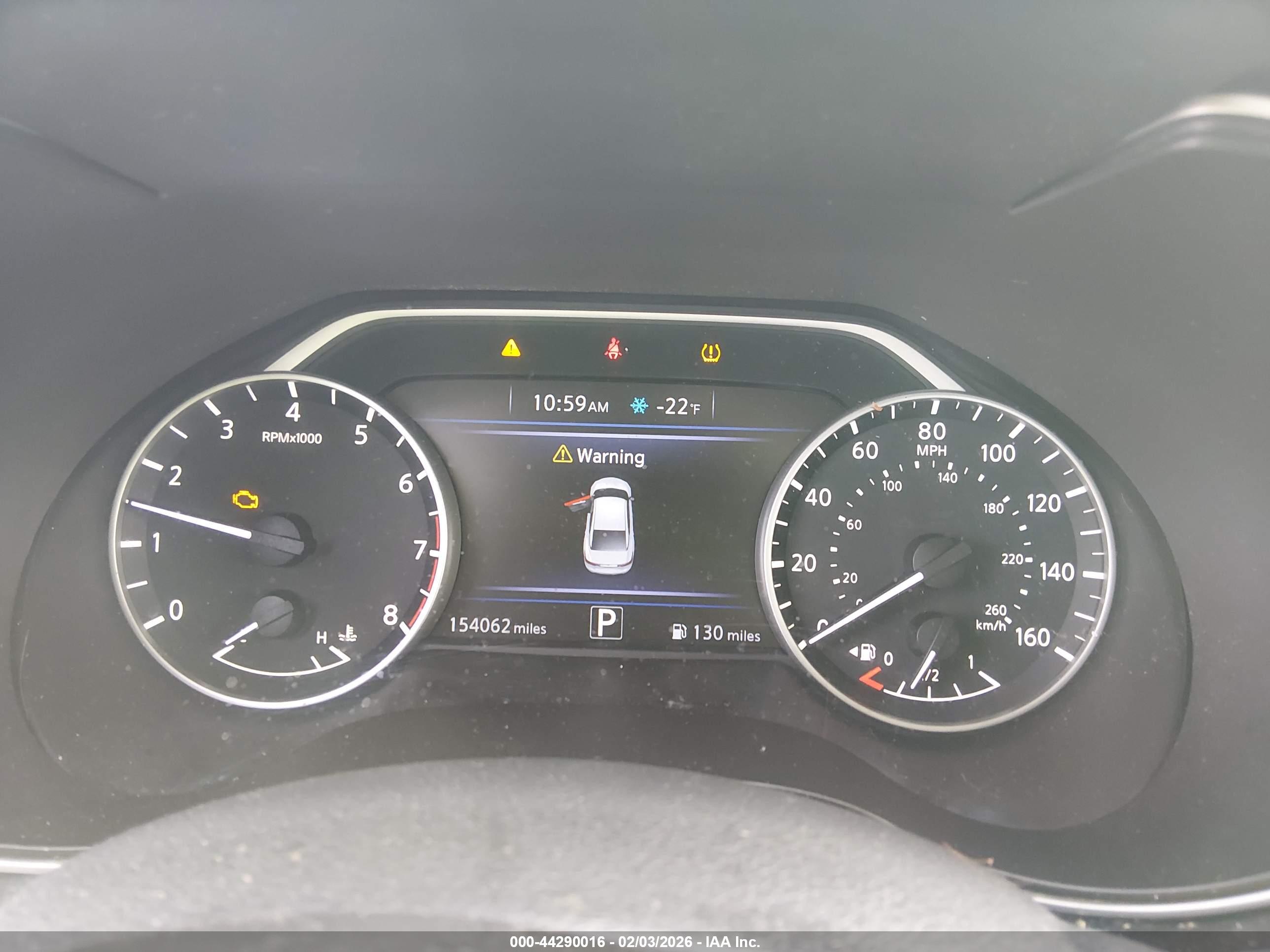 NISSAN MAXIMA image 7