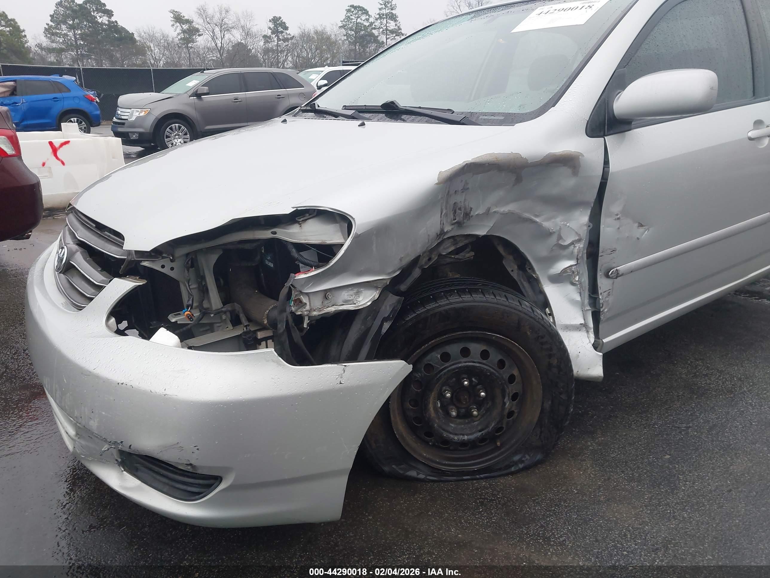 TOYOTA COROLLA image 6