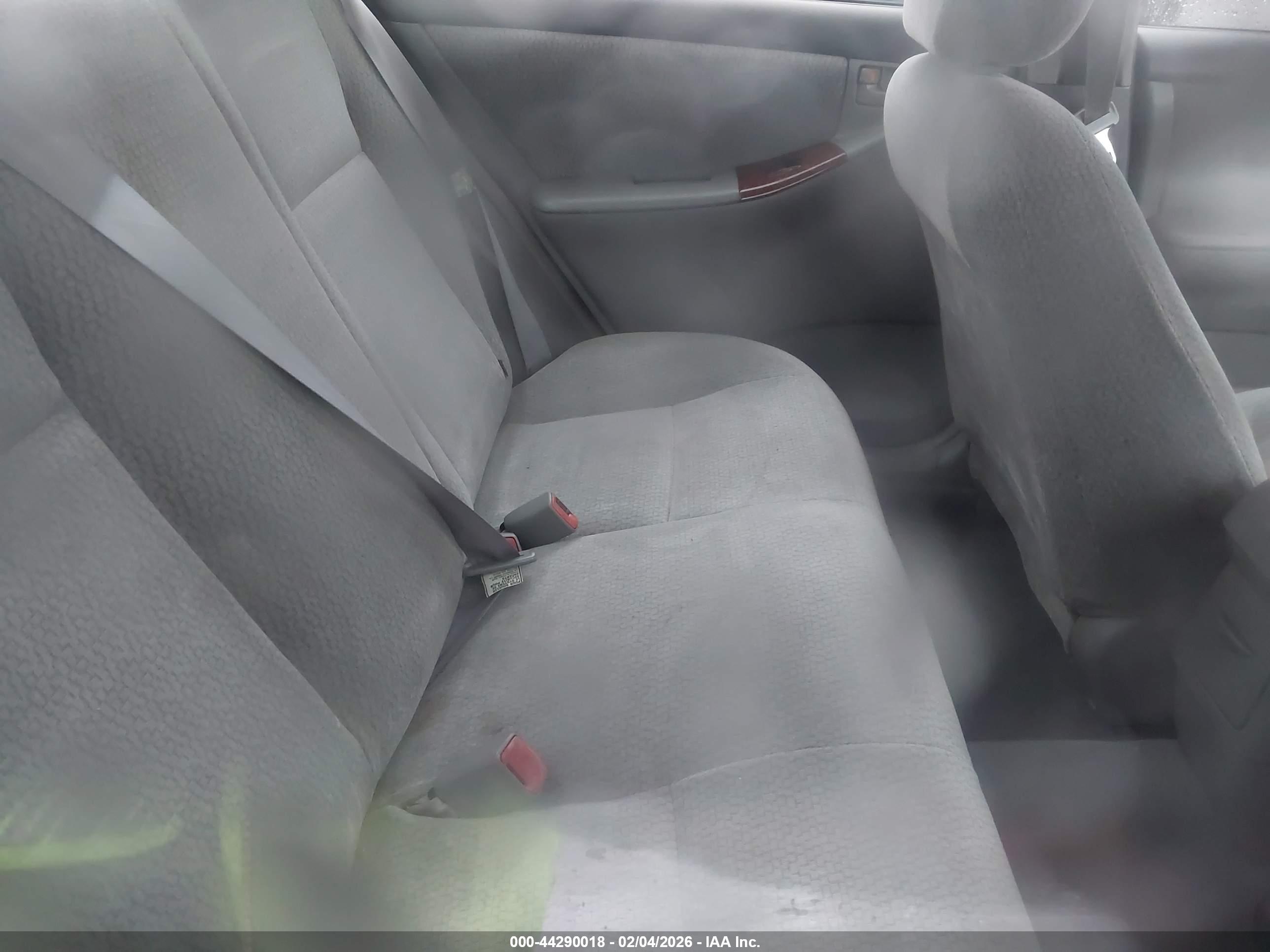 TOYOTA COROLLA image 8