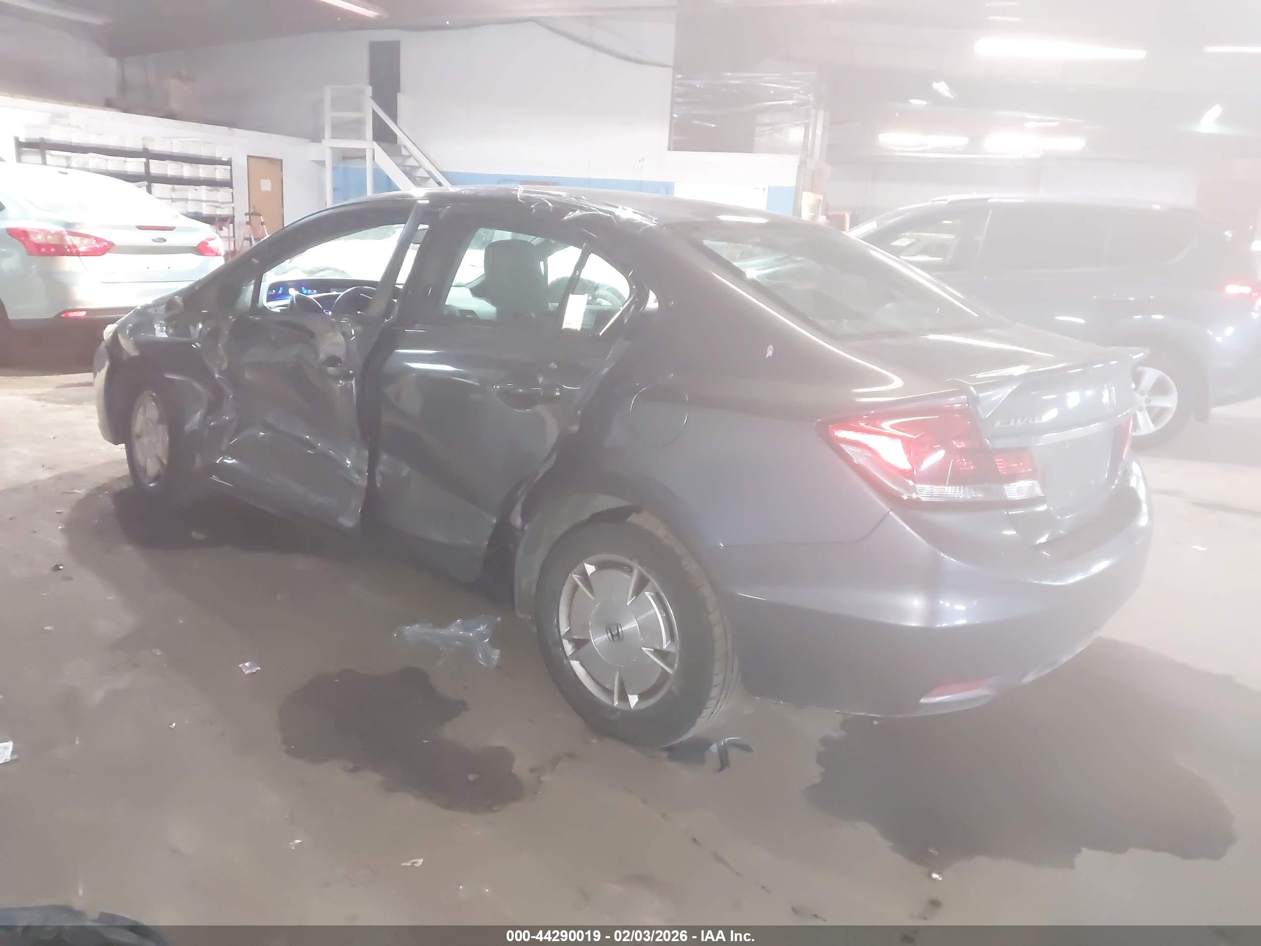 HONDA CIVIC image 3
