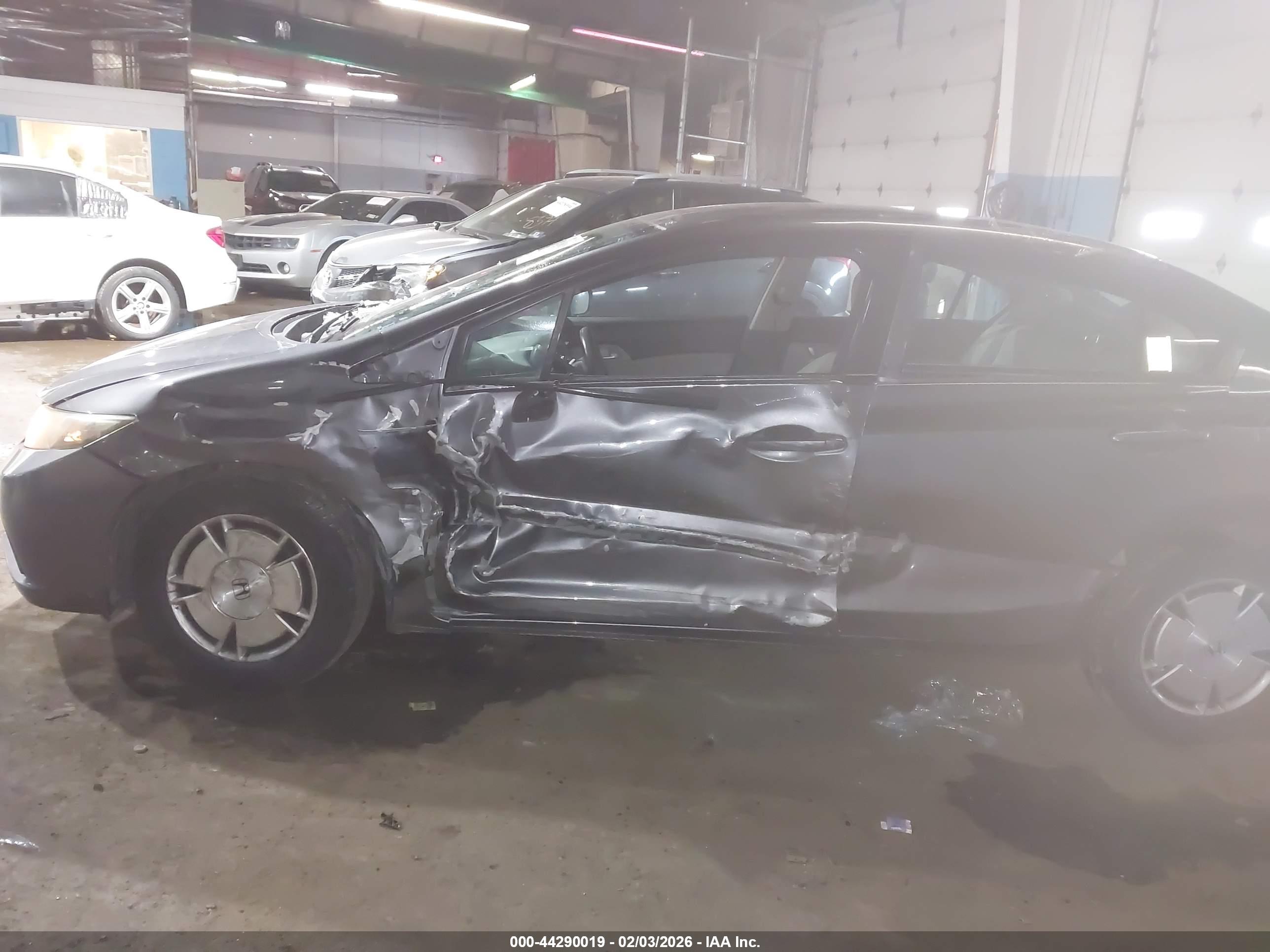 HONDA CIVIC image 6