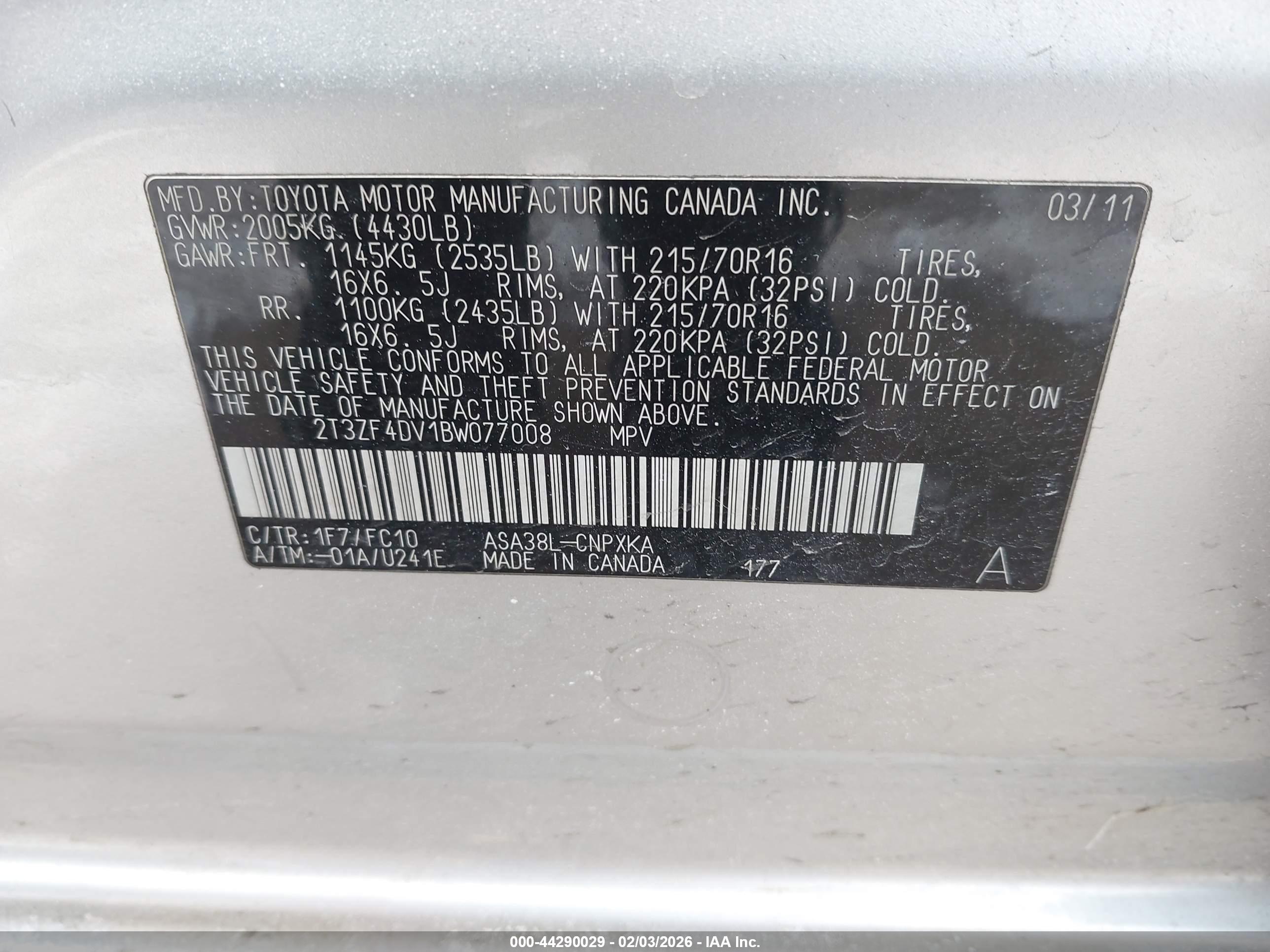 TOYOTA RAV4 image 9