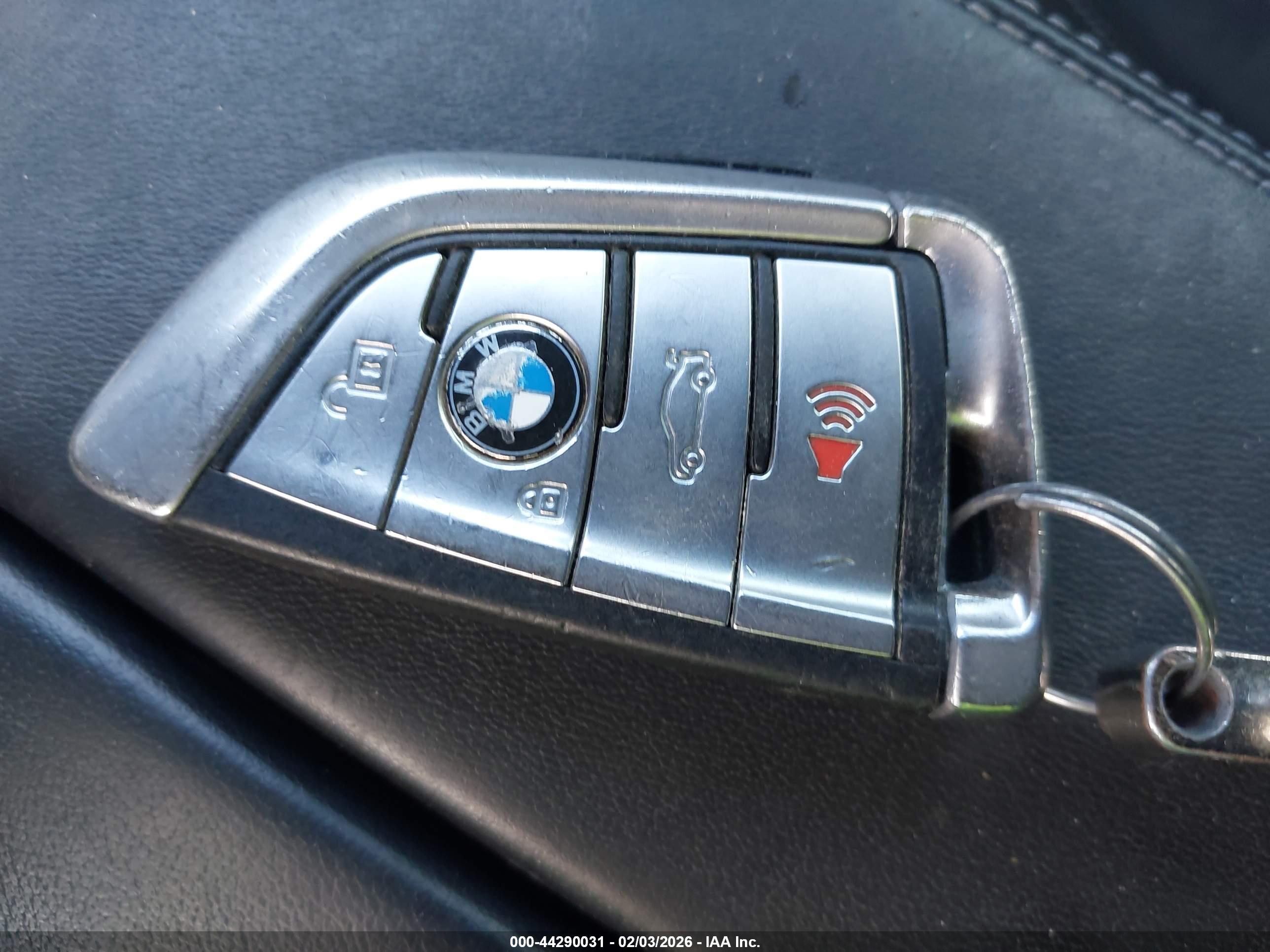 BMW M5 image 11