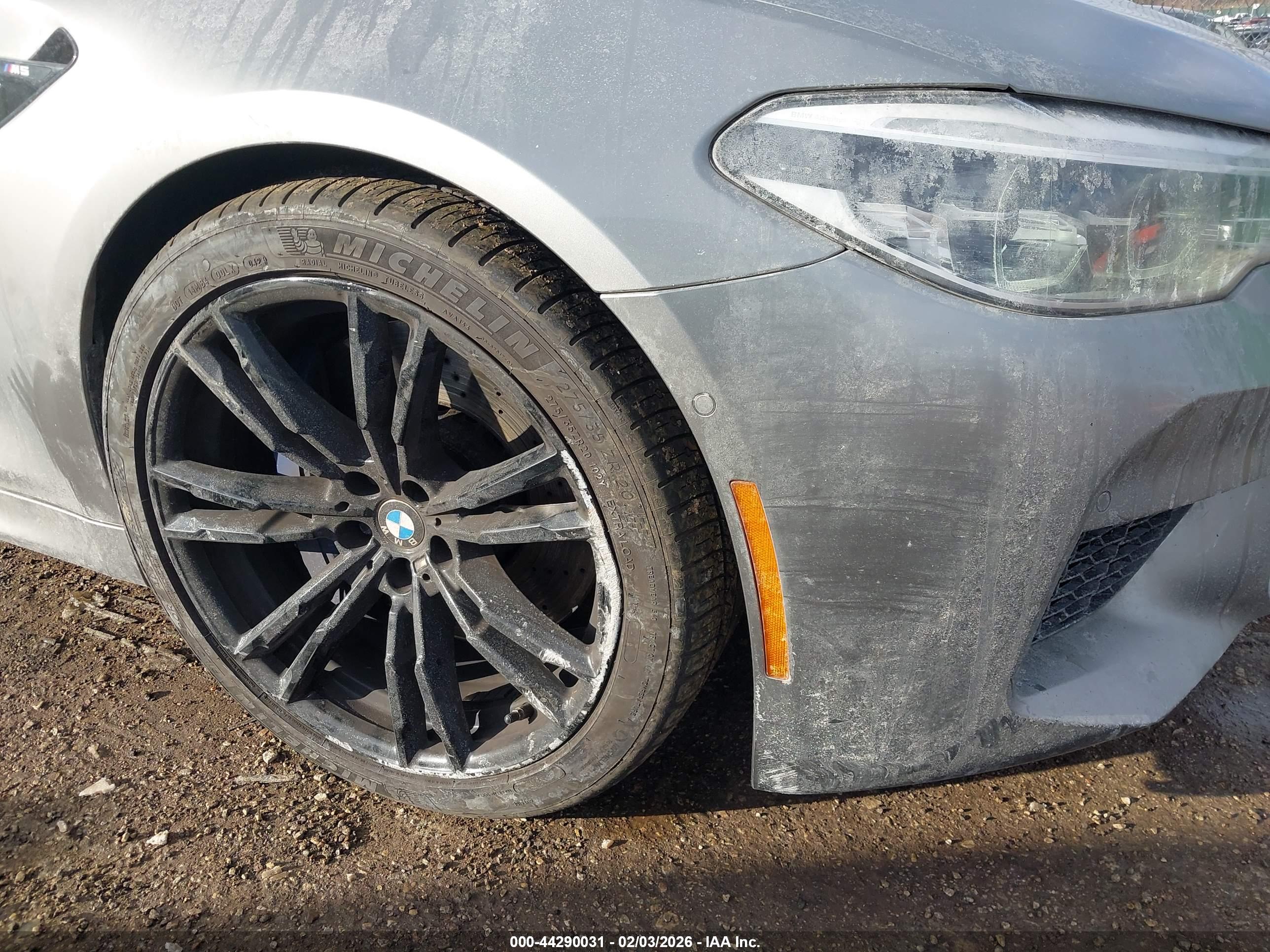 BMW M5 image 6