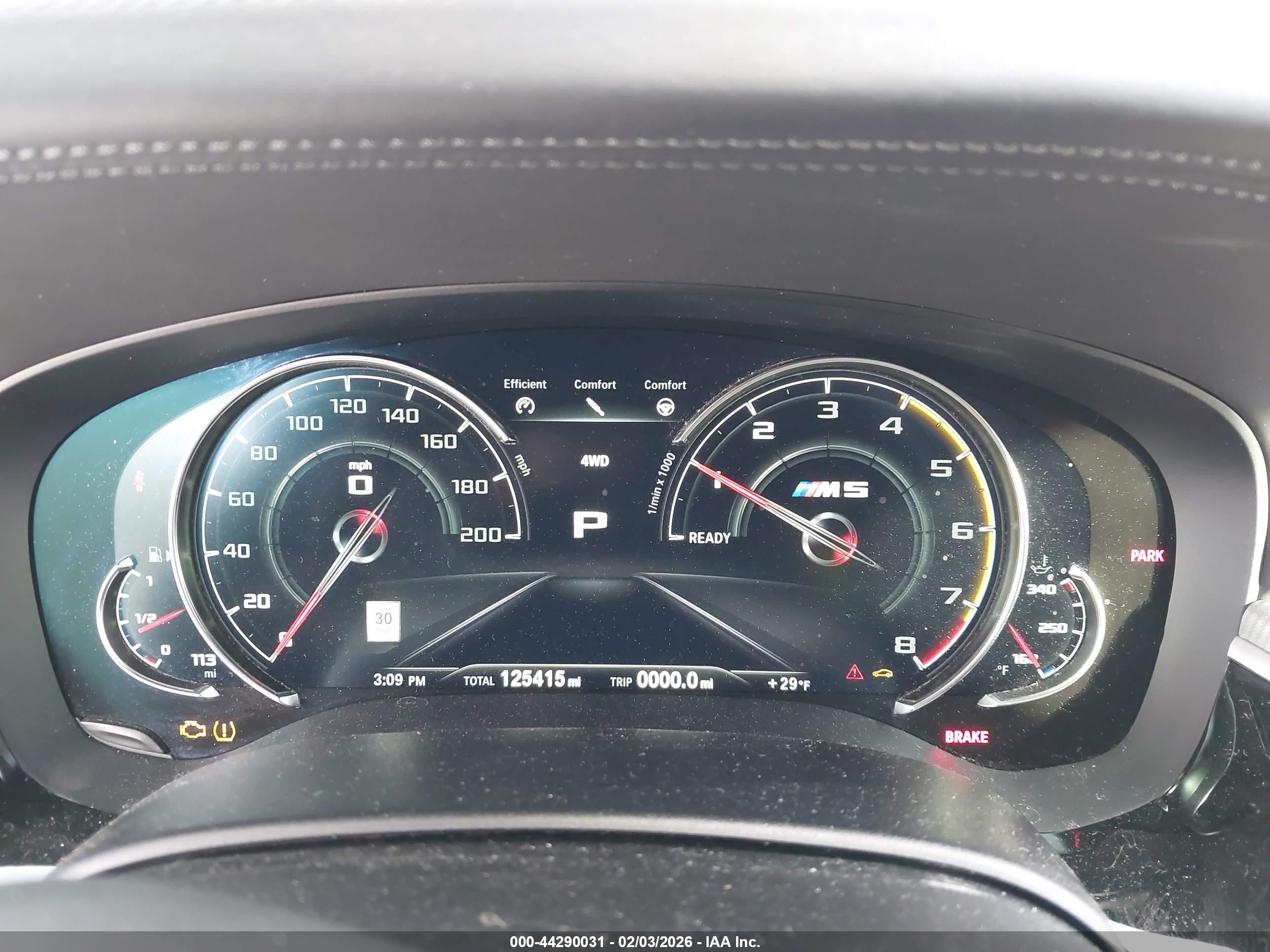 BMW M5 image 7