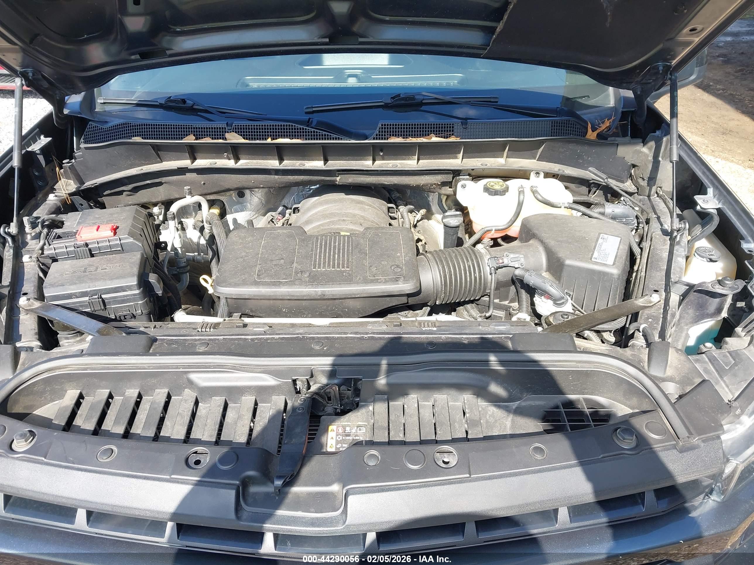 CHEVROLET SILVERADO image 10