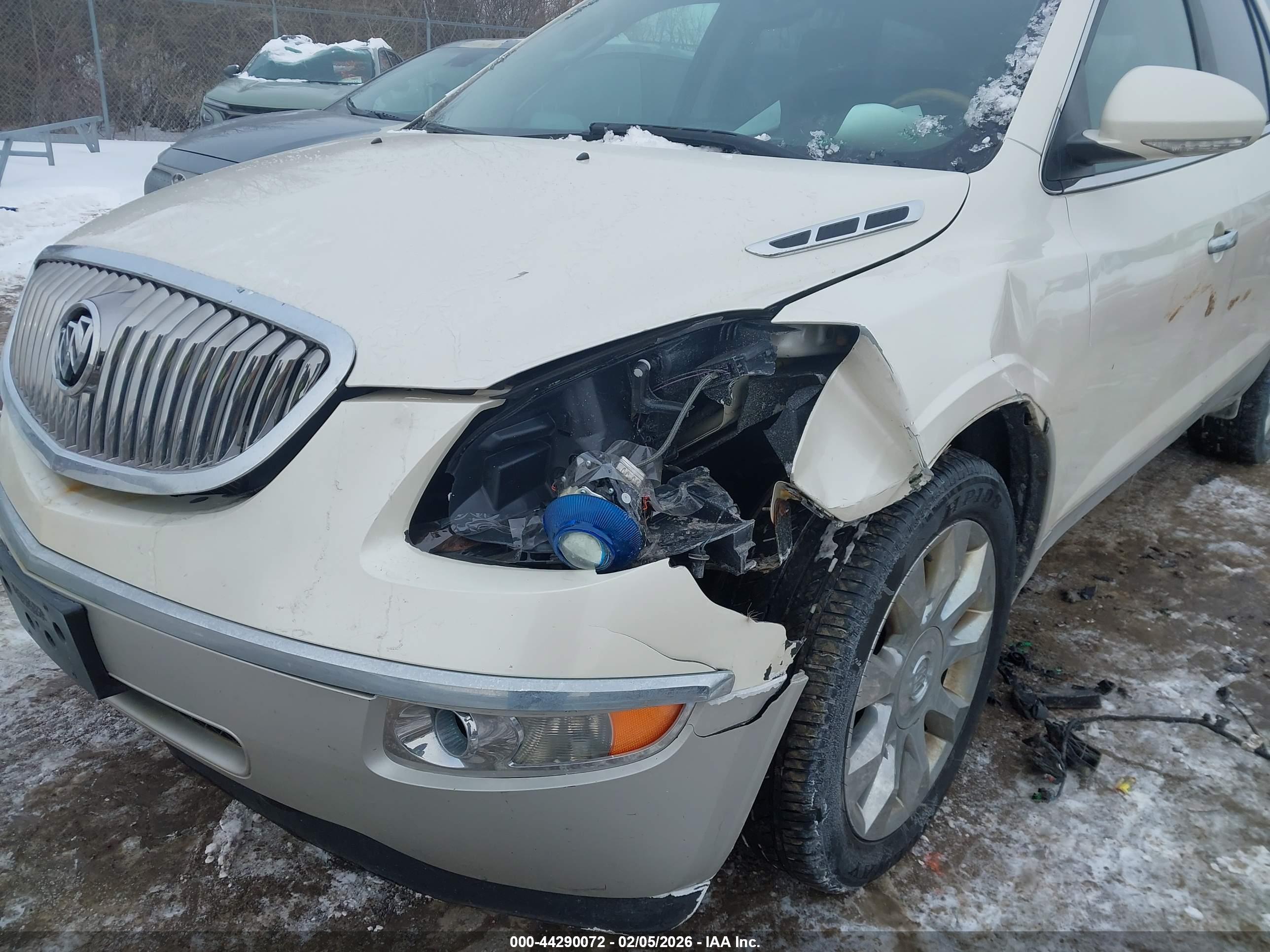 BUICK ENCLAVE image 6