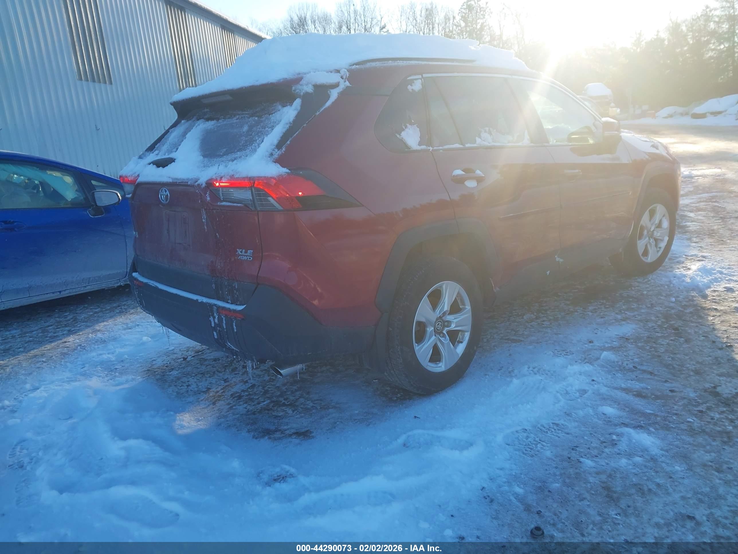 TOYOTA RAV4 image 4