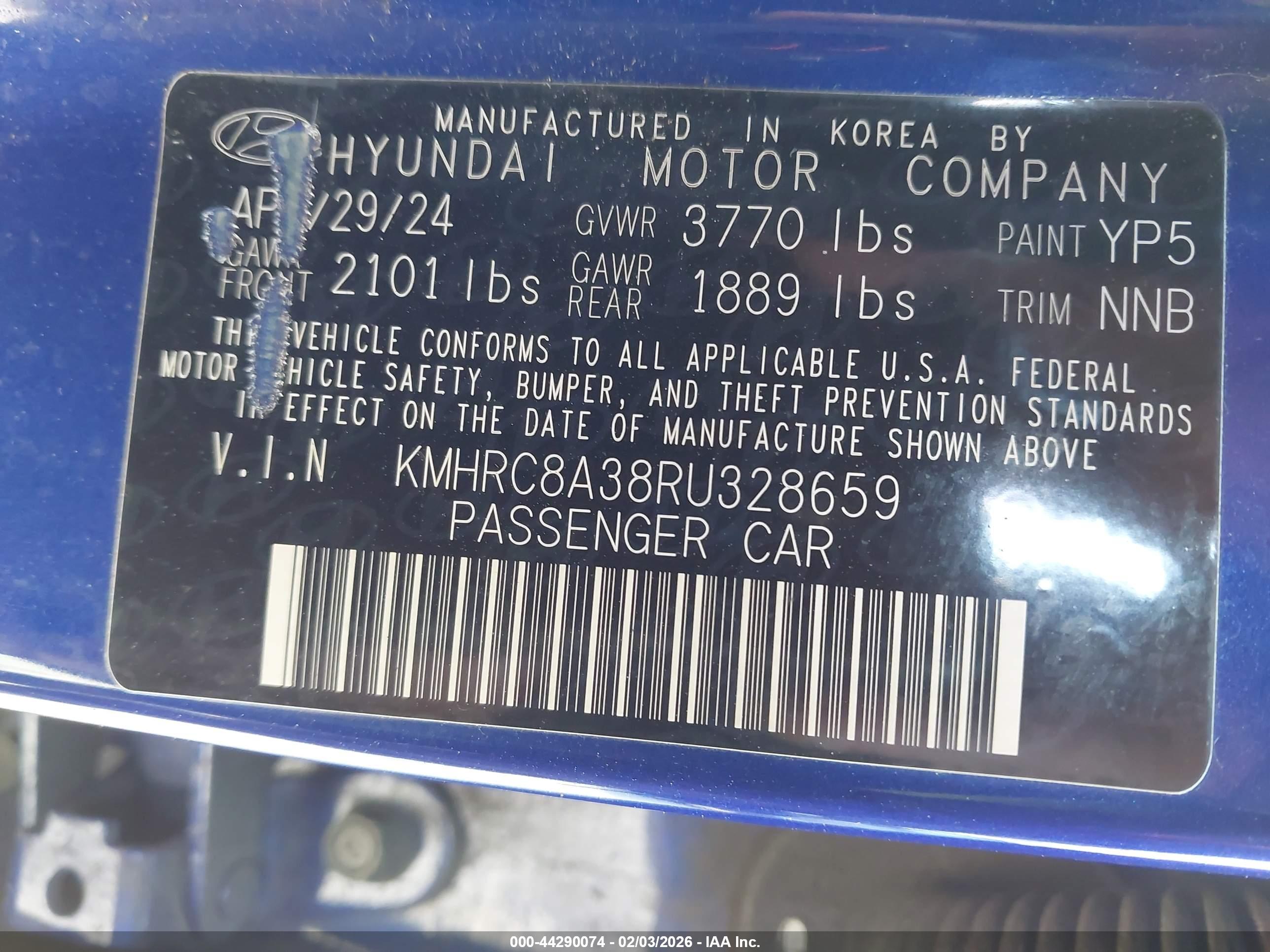 HYUNDAI VENUE image 9