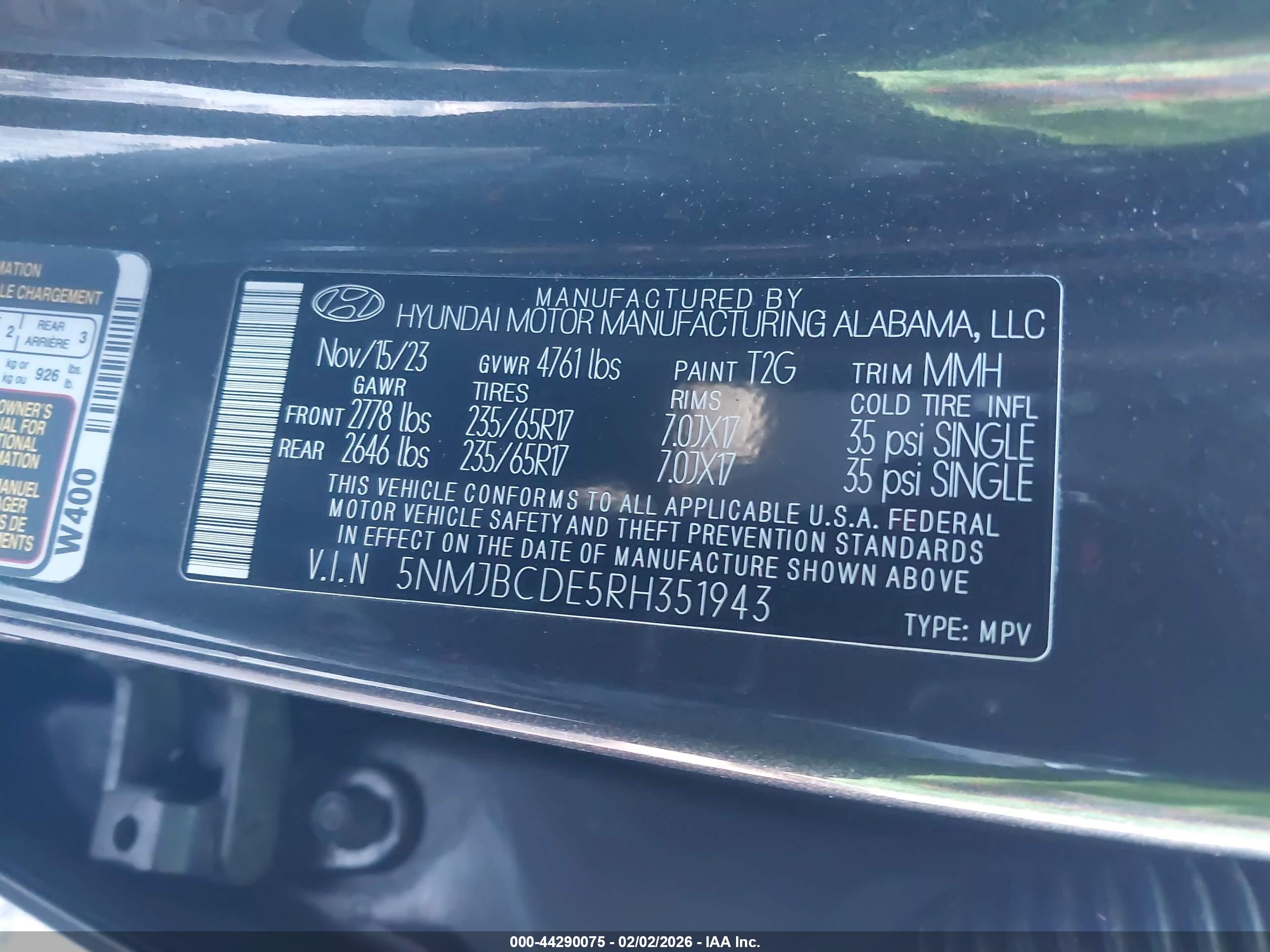 HYUNDAI TUCSON image 9