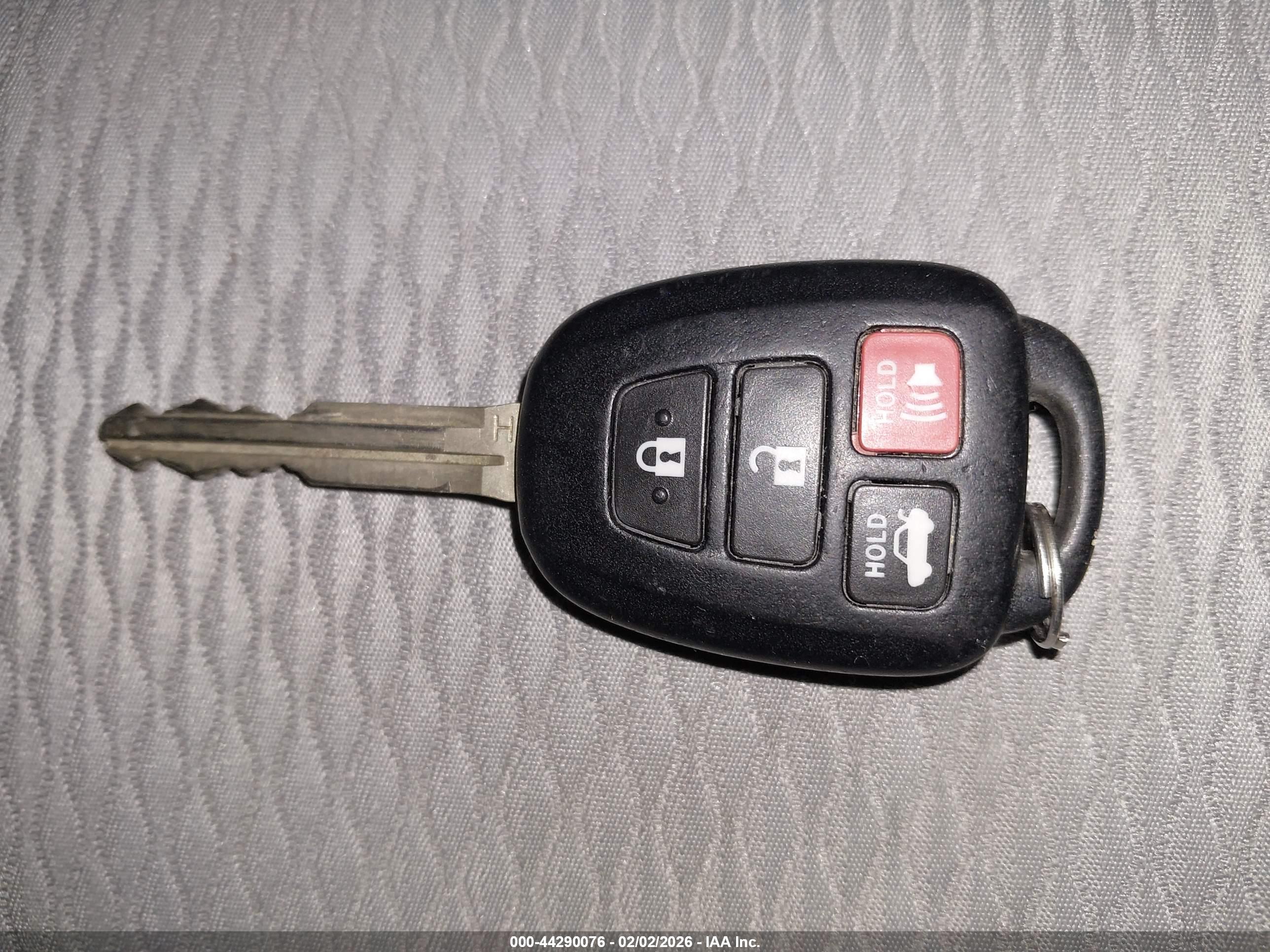 TOYOTA COROLLA image 11