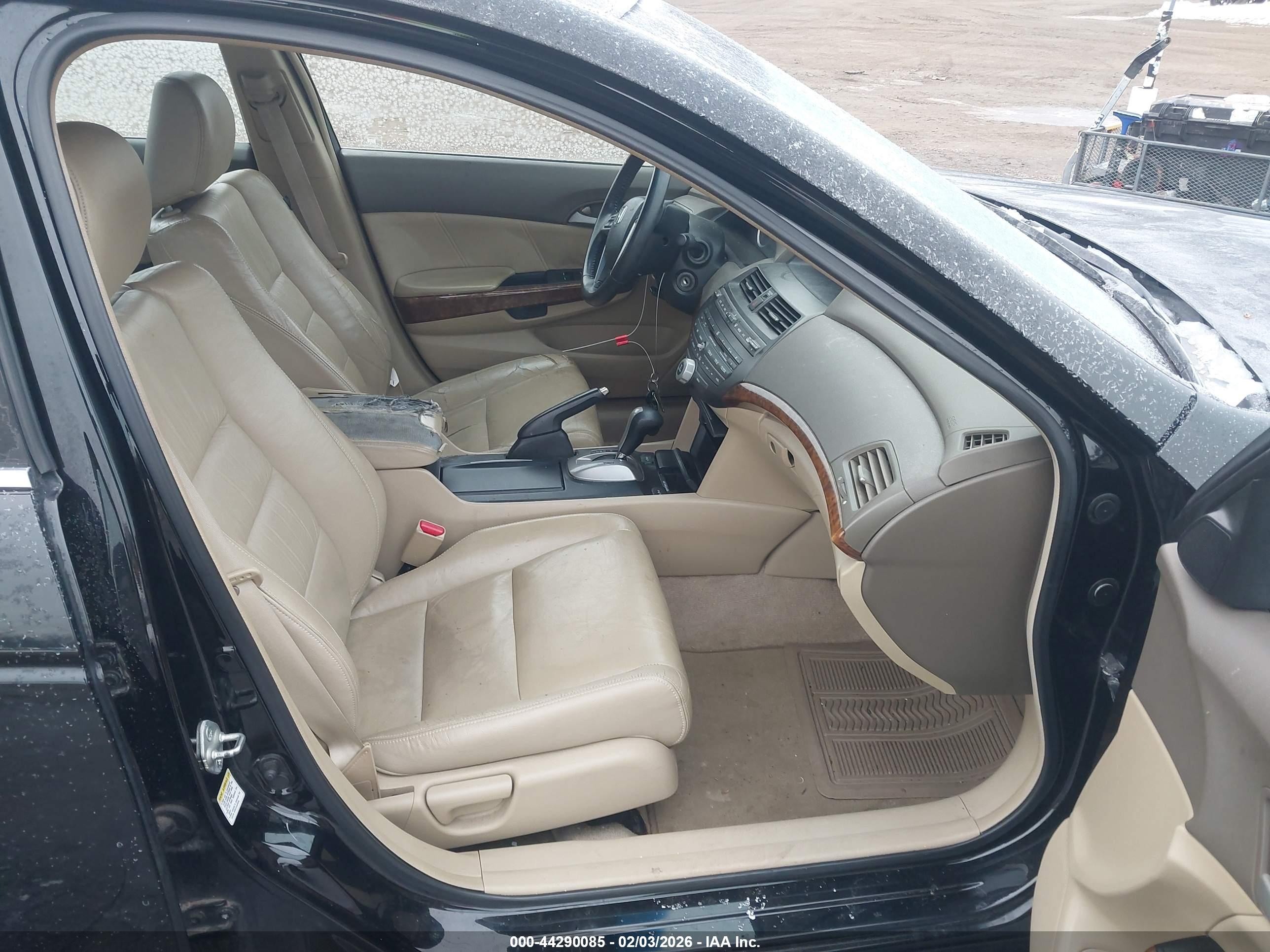 HONDA ACCORD image 5