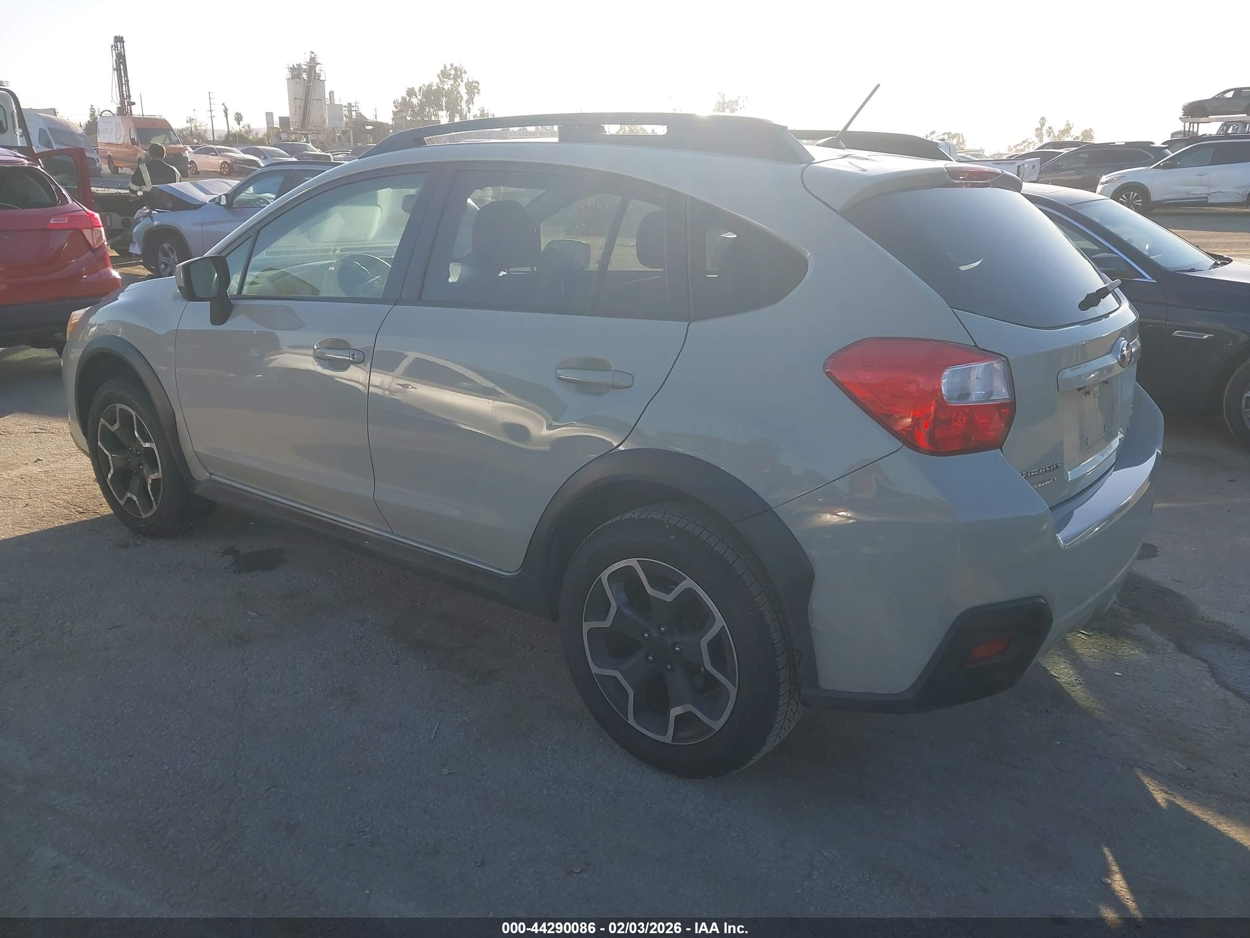 SUBARU XV image 3