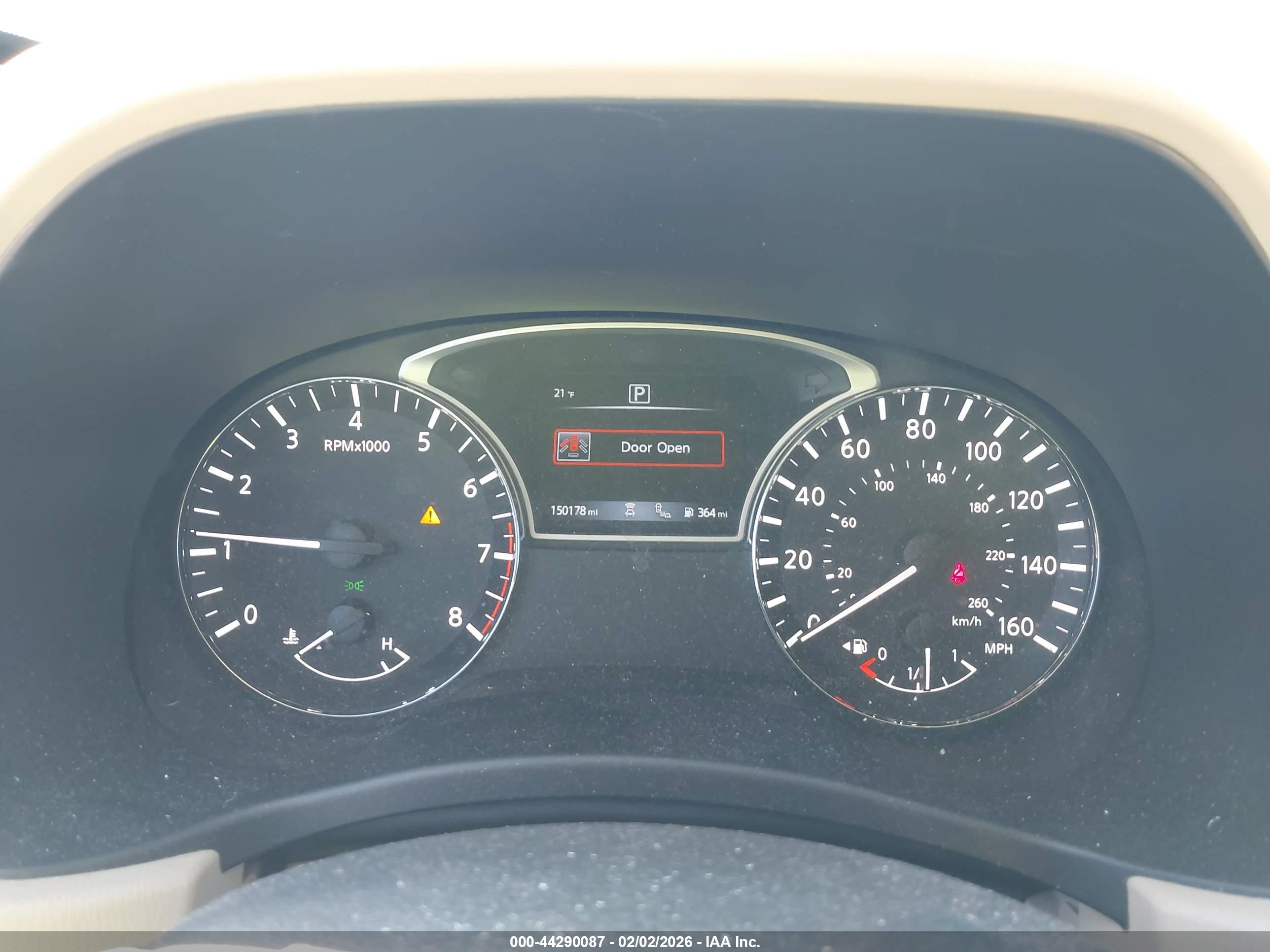 NISSAN PATHFINDER image 7