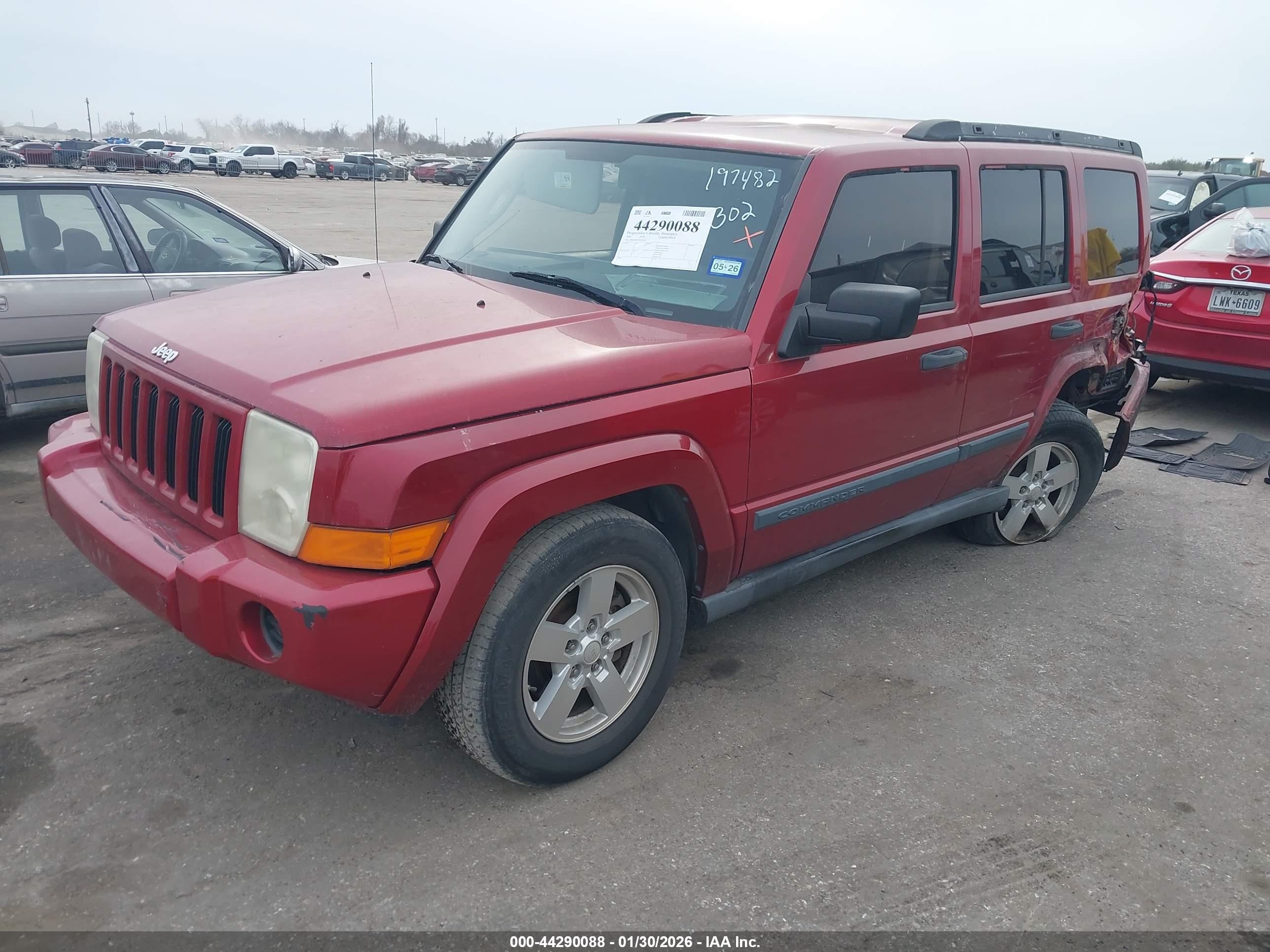 JEEP COMMANDER image 2
