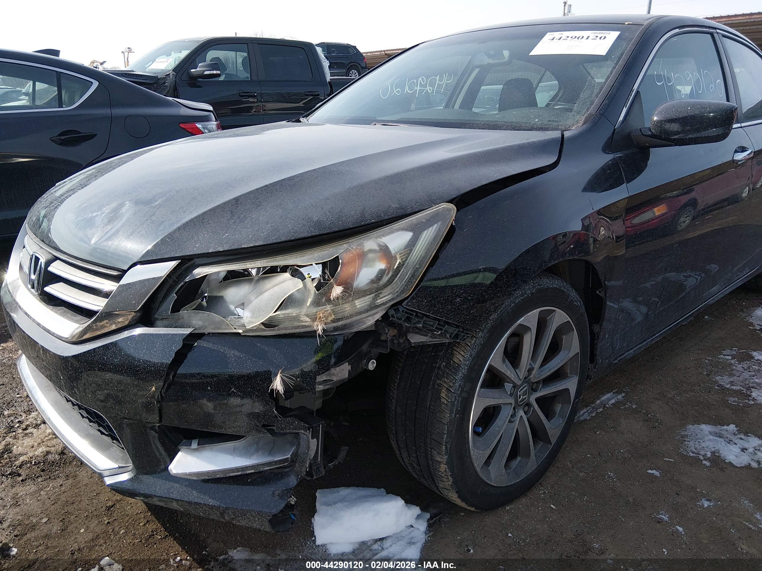 HONDA ACCORD image 6